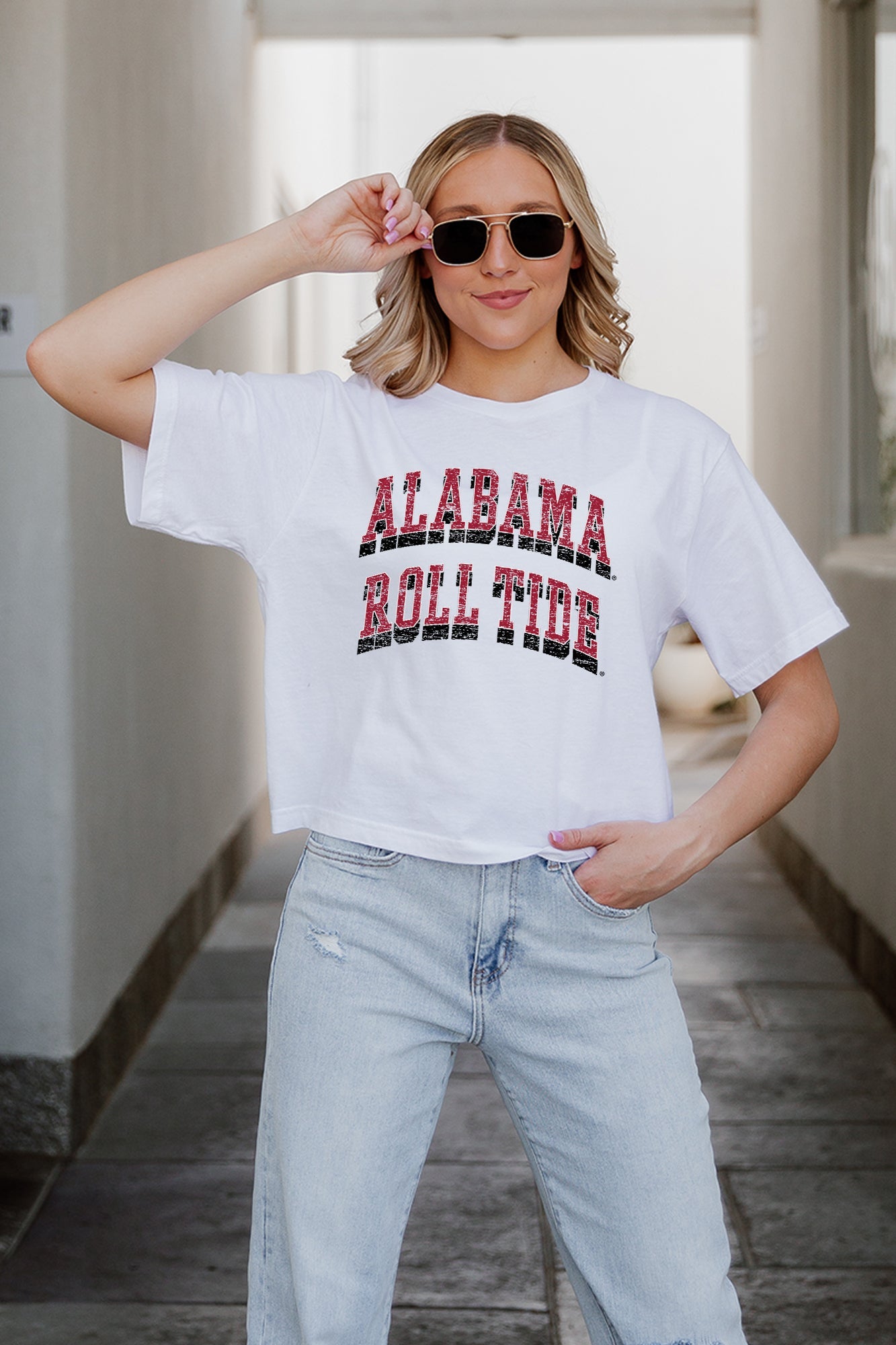 ALABAMA CRIMSON TIDE CLAIM TO FAME BOXY FIT WOMEN'S CROPPED TEE