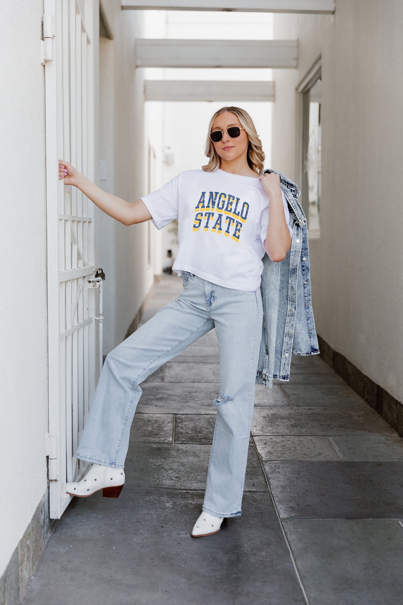 ANGELO STATE RAMS CLAIM TO FAME BOXY FIT WOMEN'S CROPPED TEE