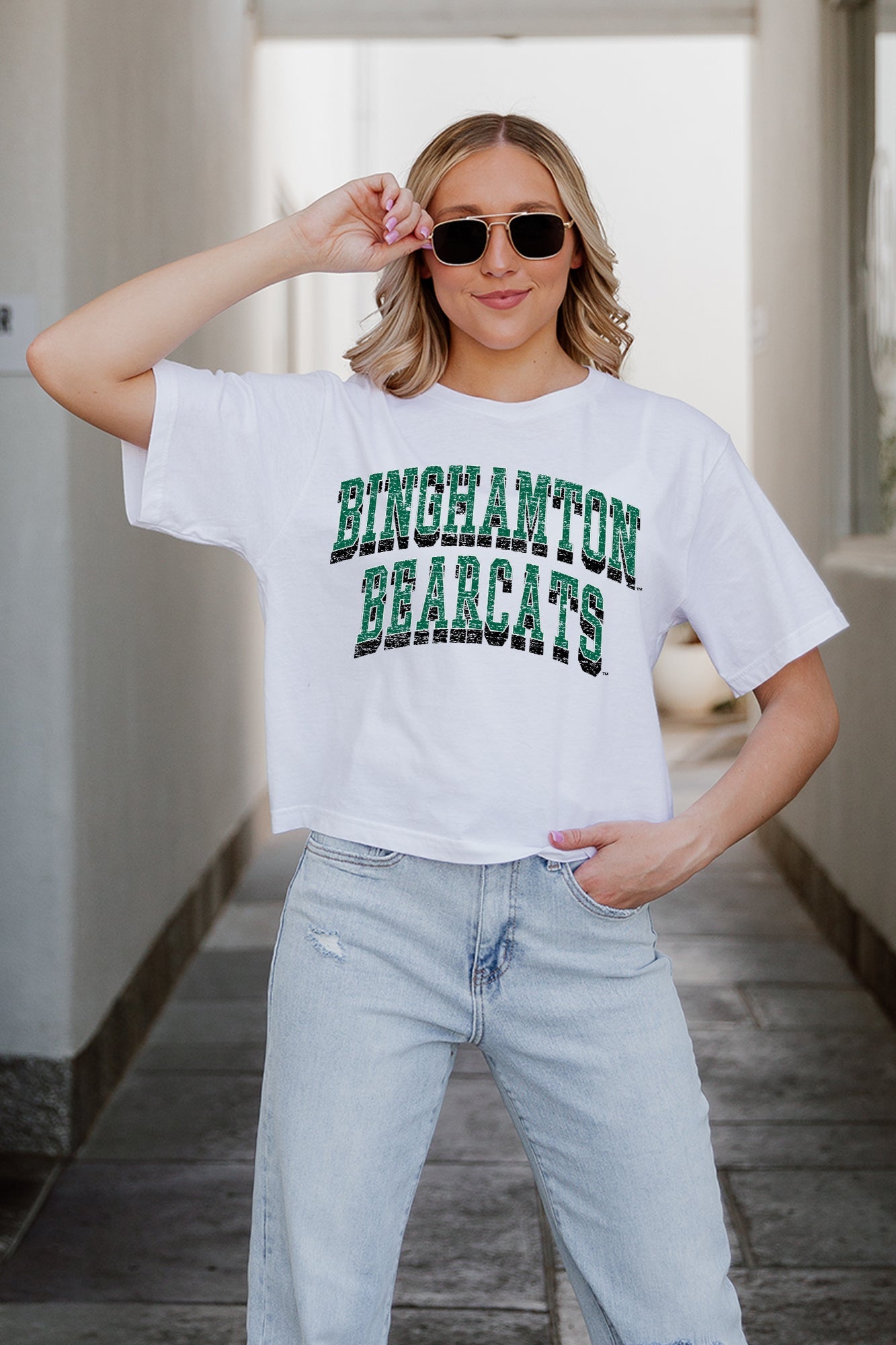 BINGHAMTON BEARCATS CLAIM TO FAME BOXY FIT WOMEN'S CROPPED TEE