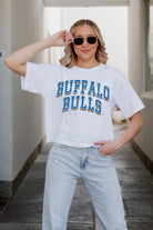 BUFFALO BULLS CLAIM TO FAME BOXY FIT WOMEN'S CROPPED TEE