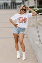 CLEVELAND BROWNS CLAIM TO FAME BOXY FIT WOMEN'S CROPPED TEE