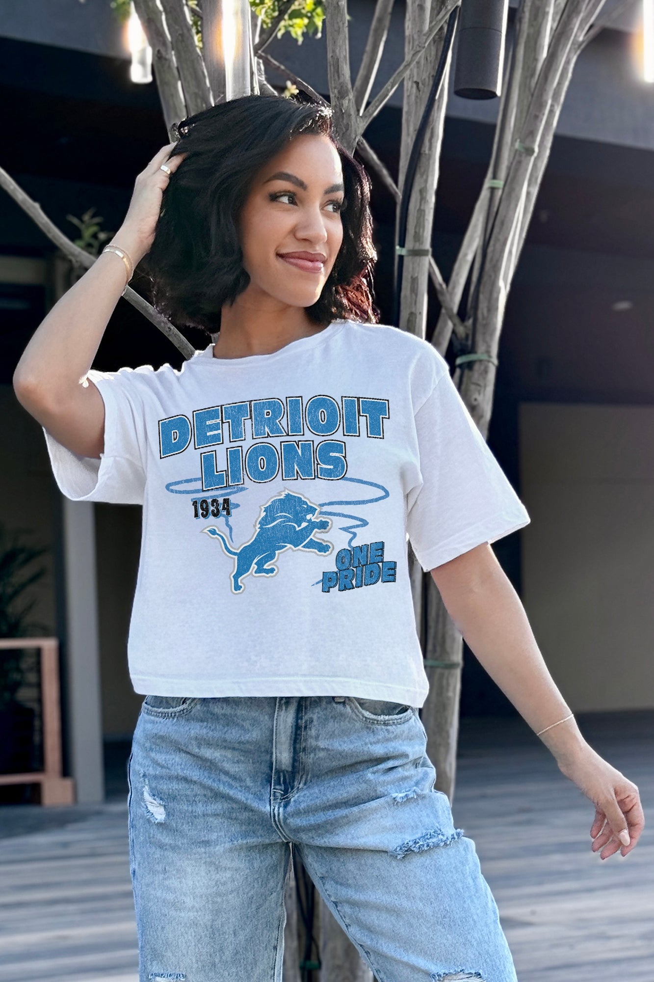 DETROIT LIONS GAMEDAY GOALS BOXY FIT WOMEN'S CROP TEE