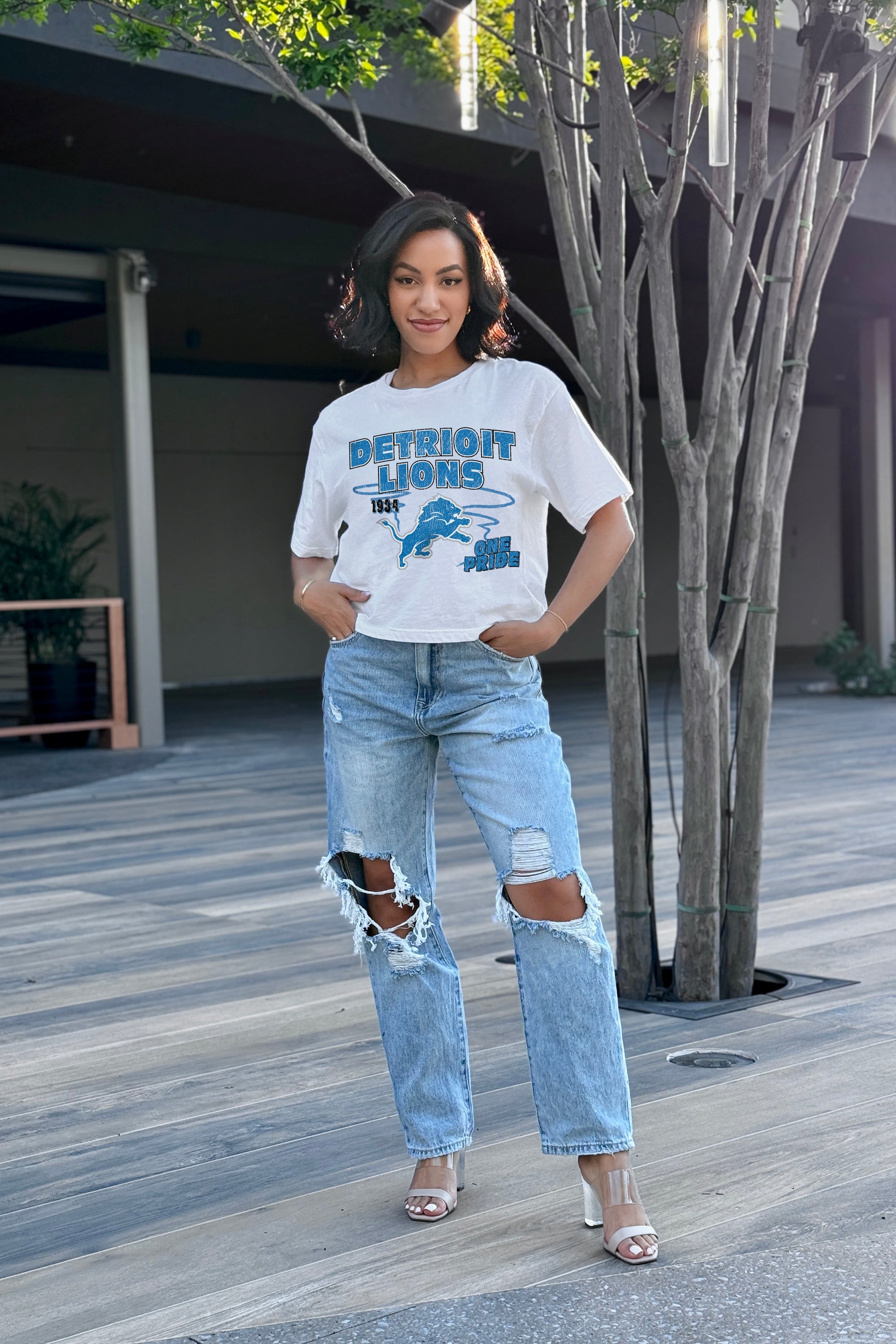 DETROIT LIONS GAMEDAY GOALS BOXY FIT WOMEN'S CROP TEE