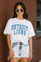 DETROIT LIONS CLAIM TO FAME BOXY FIT WOMEN'S CROPPED TEE