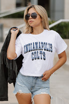 INDIANAPOLIS COLTS CLAIM TO FAME BOXY FIT WOMEN'S CROPPED TEE