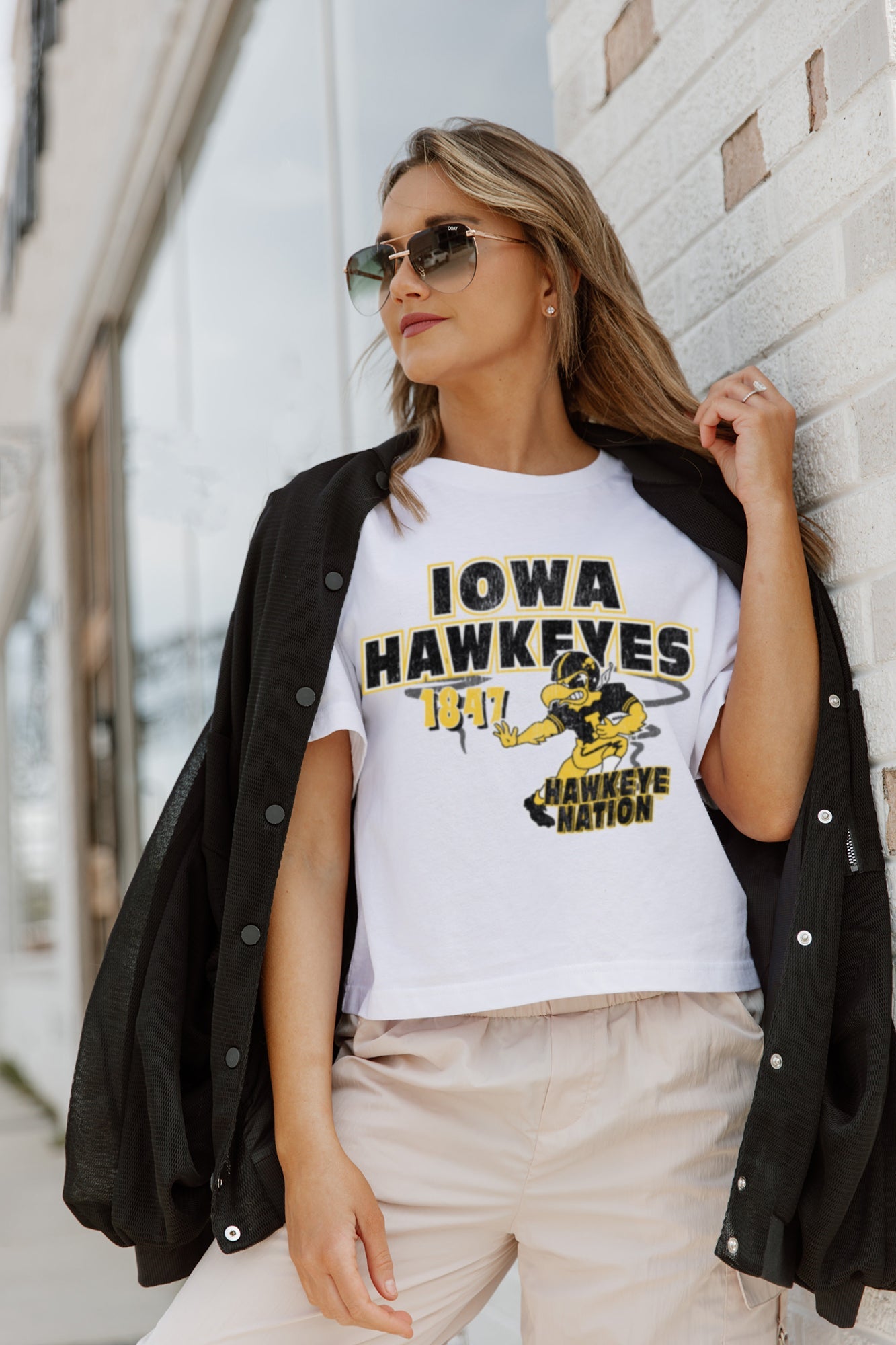 IOWA HAWKEYES GAMEDAY GOALS BOXY FIT WOMEN'S CROP TEE