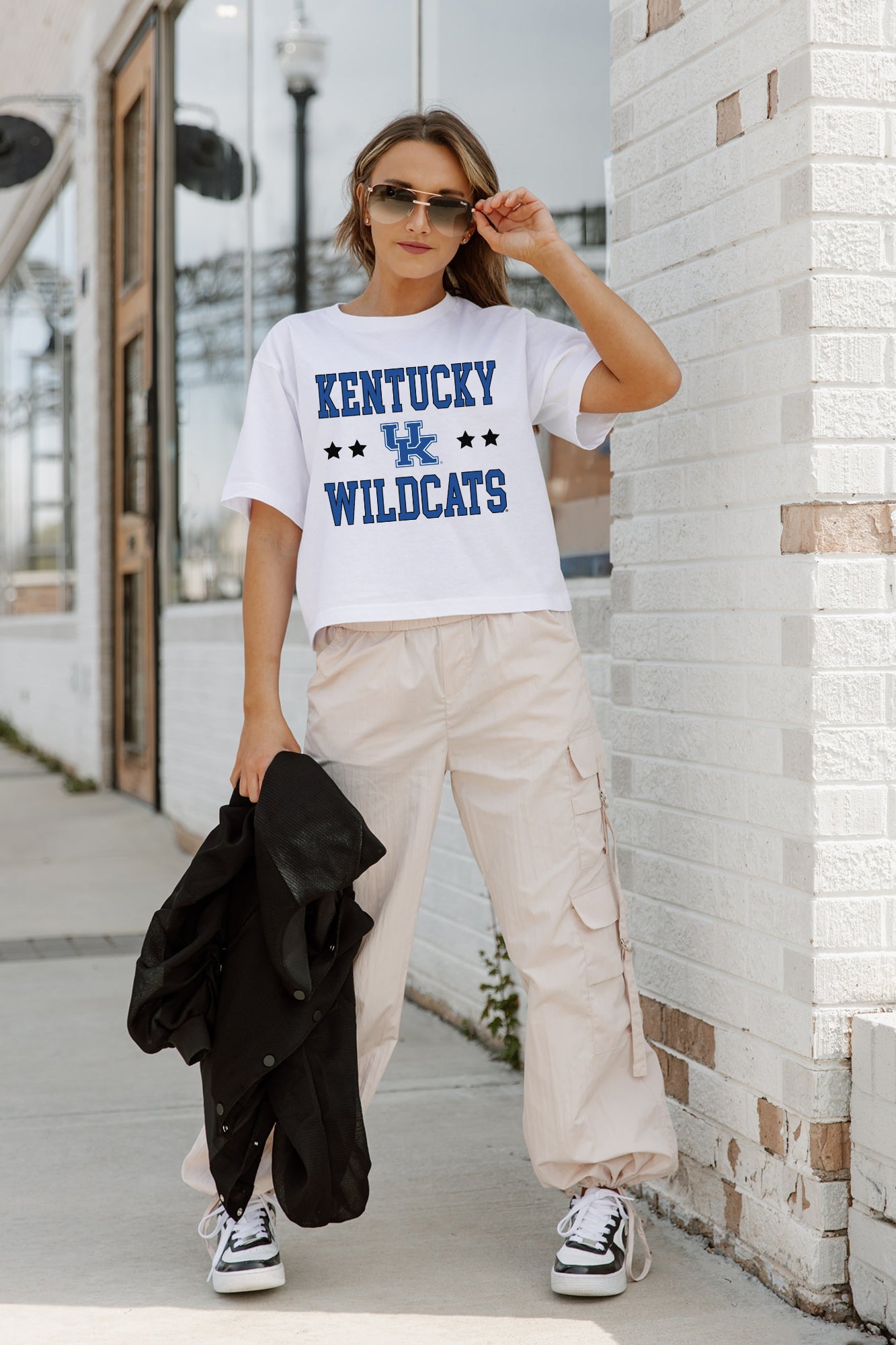 KENTUCKY WILDCATS TO THE POINT BOXY FIT WOMEN'S CROP TEE