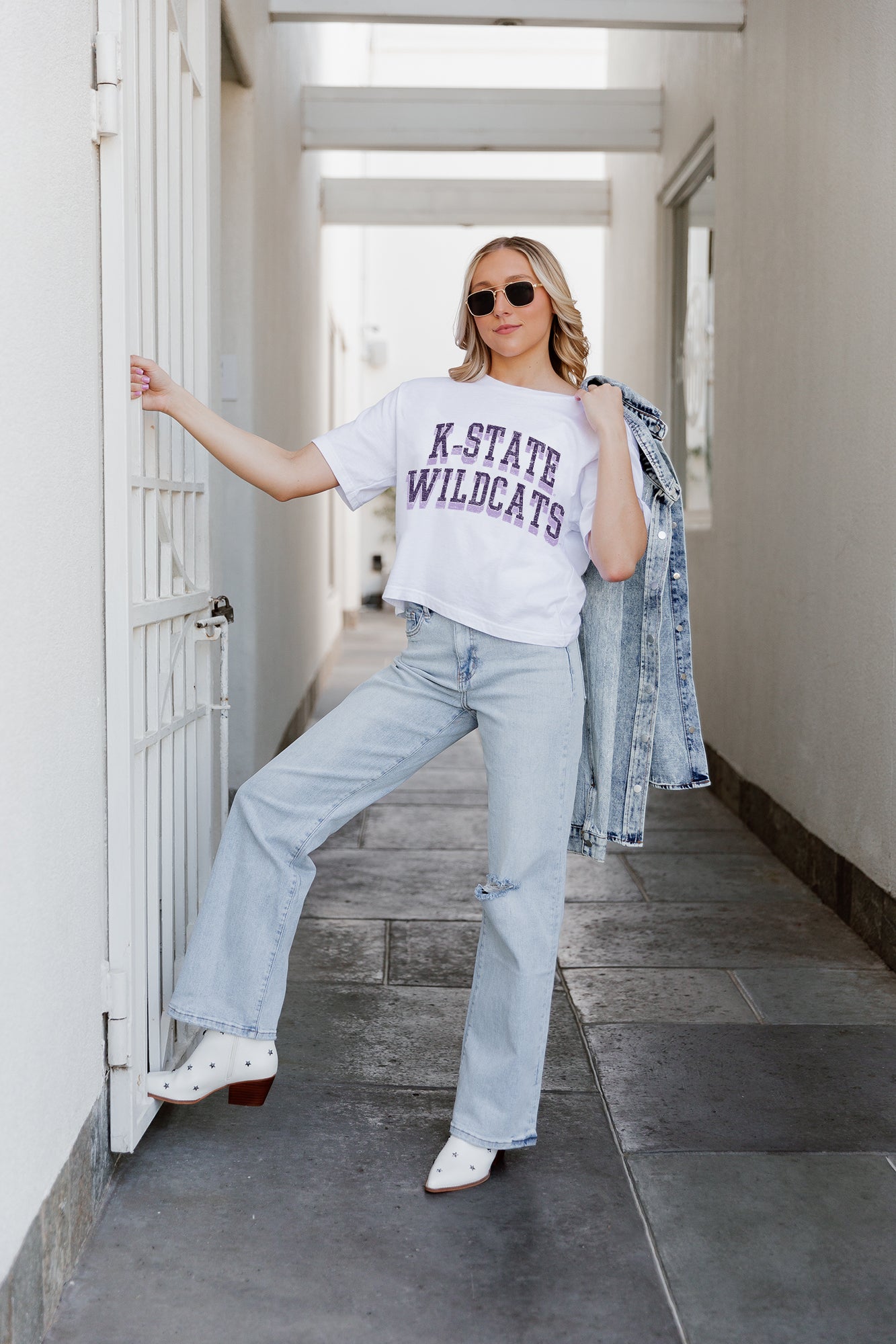 KANSAS STATE WILDCATS CLAIM TO FAME BOXY FIT WOMEN'S CROPPED TEE