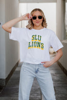 SOUTHEASTERN LOUISIANA LIONS CLAIM TO FAME BOXY FIT WOMEN'S CROPPED TEE