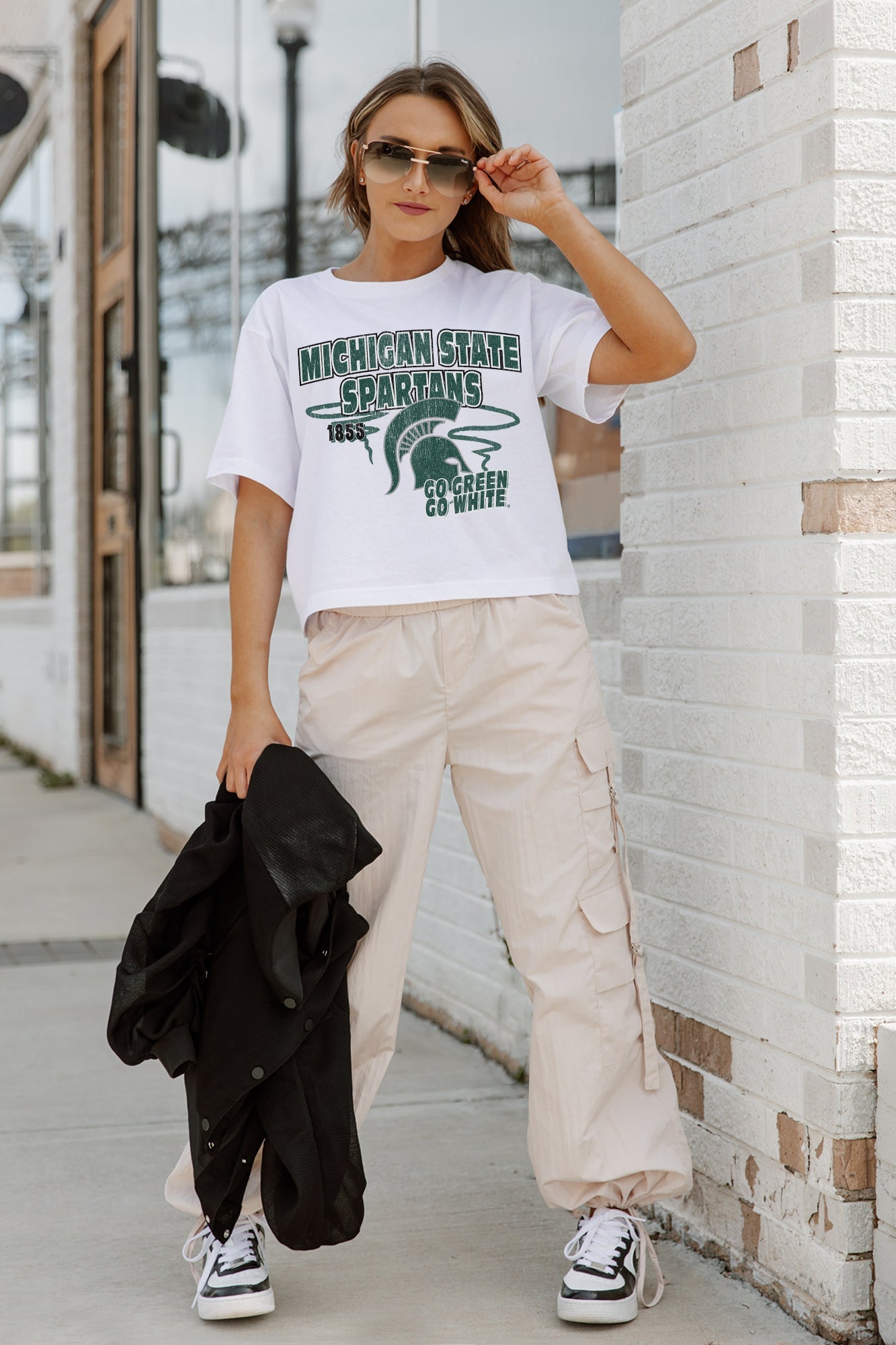 MICHIGAN STATE SPARTANS GAMEDAY GOALS BOXY FIT WOMEN'S CROP TEE