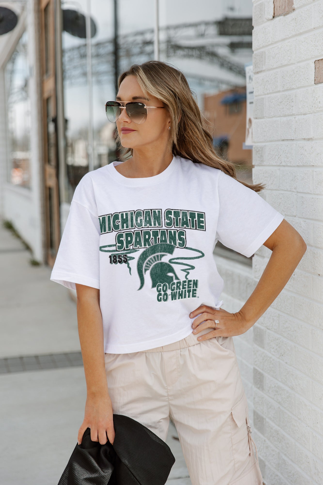 MICHIGAN STATE SPARTANS GAMEDAY GOALS BOXY FIT WOMEN'S CROP TEE