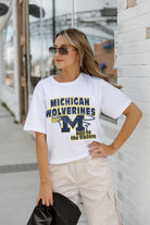 MICHIGAN WOLVERINES GAMEDAY GOALS BOXY FIT WOMEN'S CROP TEE