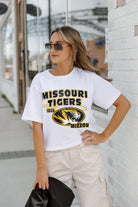 MISSOURI TIGERS GAMEDAY GOALS BOXY FIT WOMEN'S CROP TEE