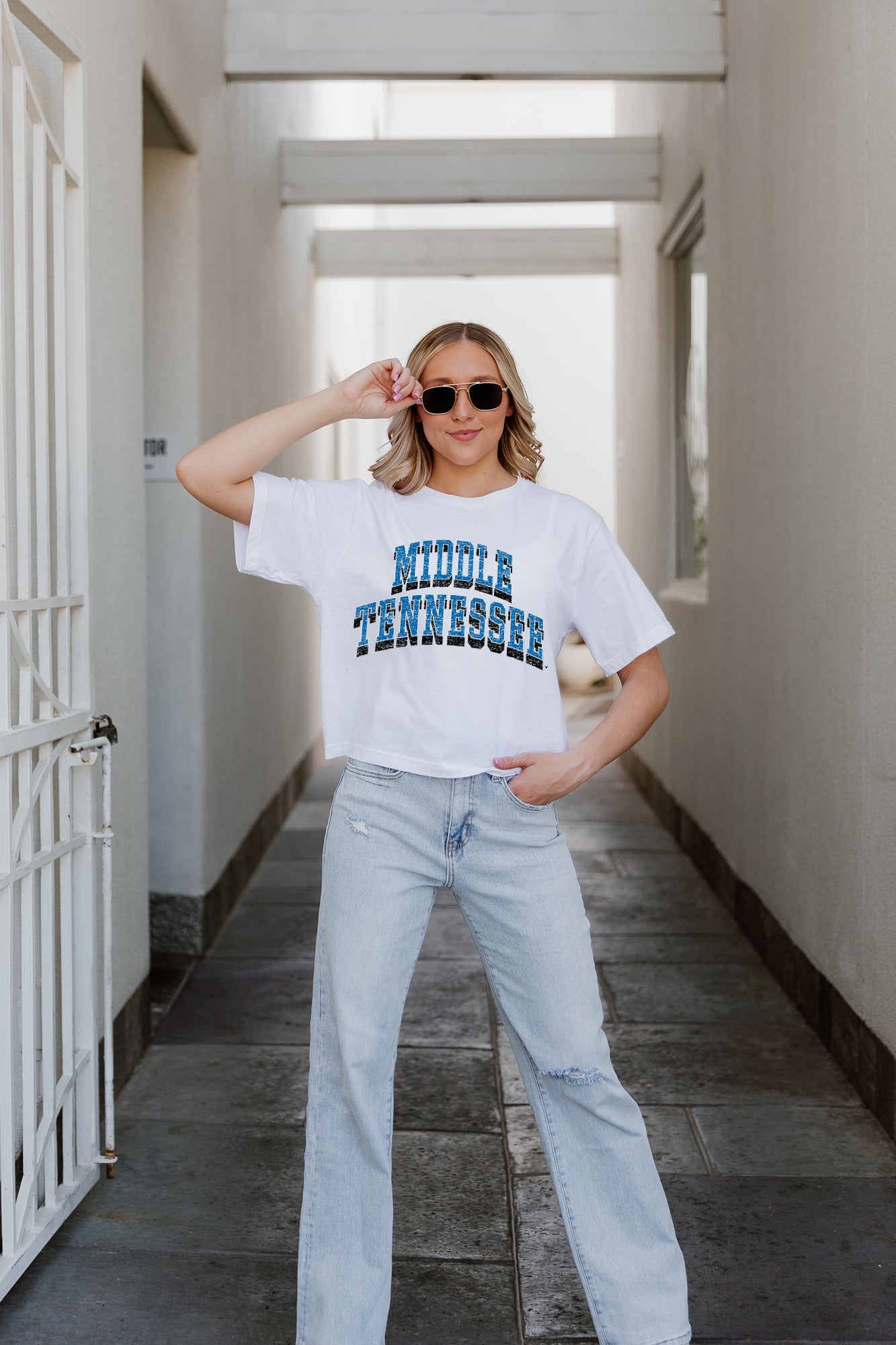 MIDDLE TENNESSEE STATE BLUE RAIDERS CLAIM TO FAME BOXY FIT WOMEN'S CROPPED TEE