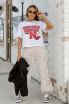 NEBRASKA CORNHUSKERS GAMEDAY GOALS BOXY FIT WOMEN'S CROP TEE