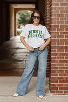 NORTH DAKOTA STATE BISON CLAIM TO FAME BOXY FIT WOMEN'S CROPPED TEE