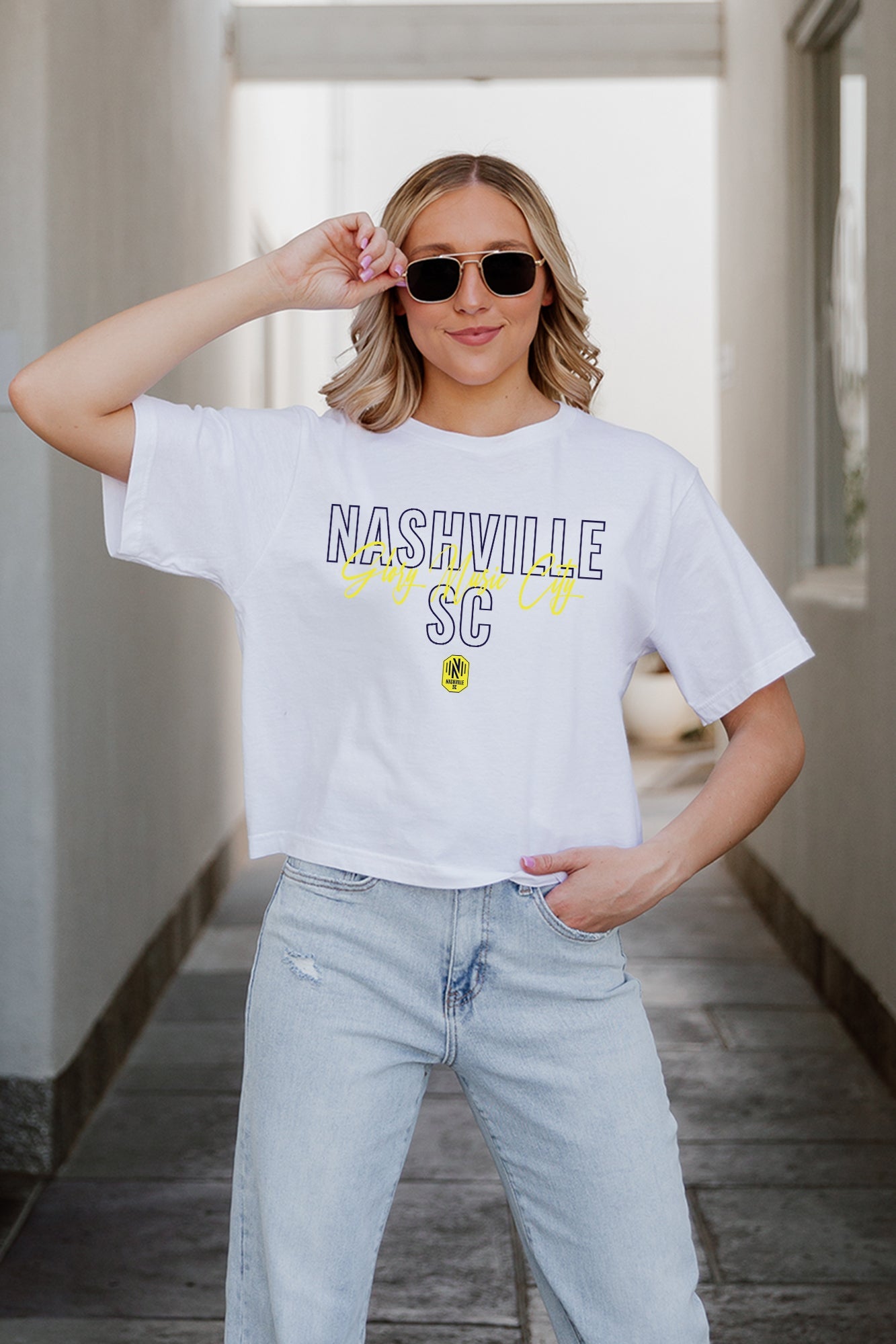 NASHVILLE SC KEEP PLAYING BOXY FIT WOMEN'S CROPPED TEE