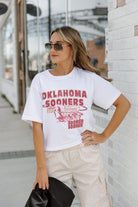 OKLAHOMA SOONERS GAMEDAY GOALS BOXY FIT WOMEN'S CROP TEE