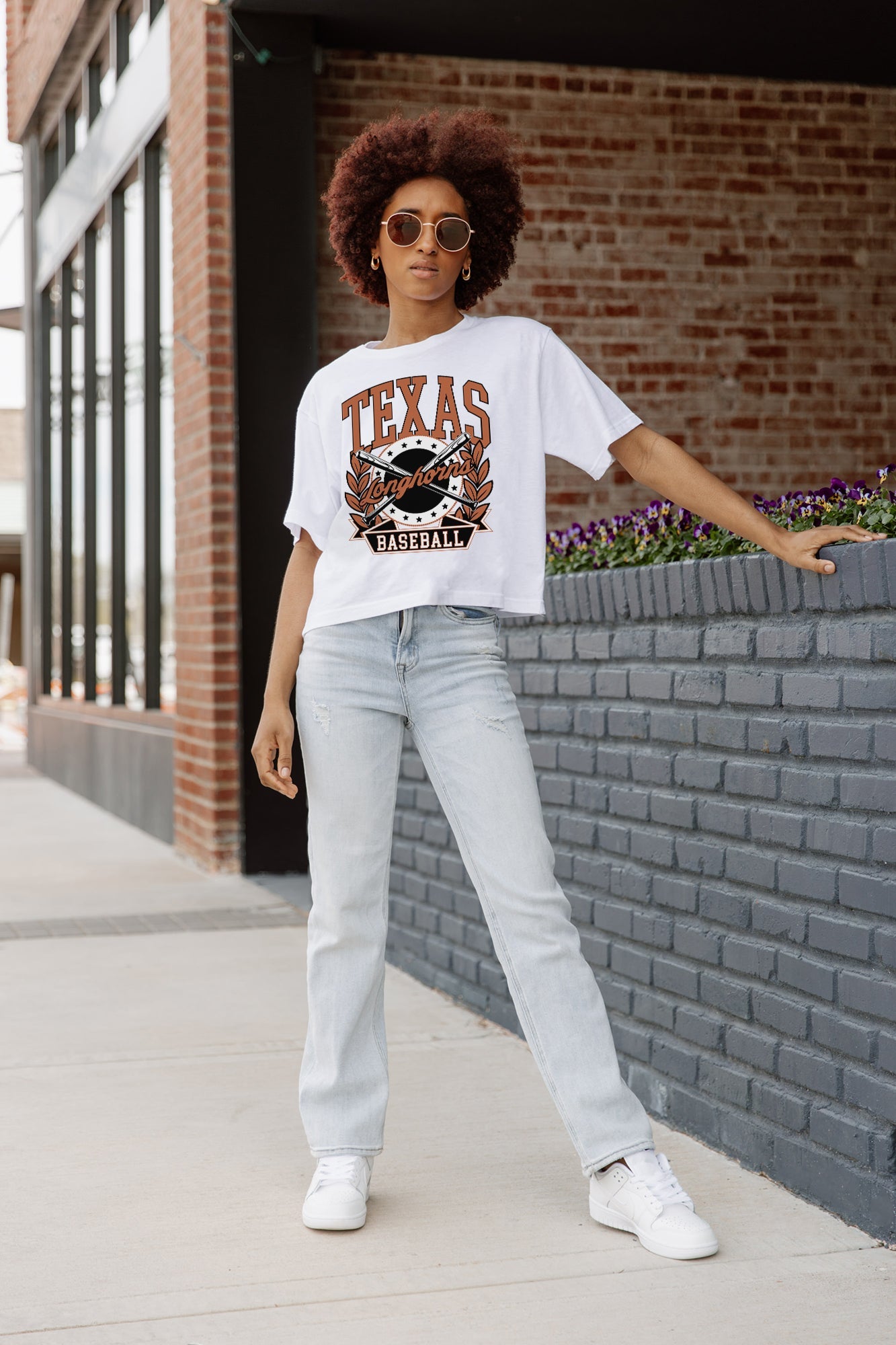 TEXAS LONGHORNS BASES LOADED BOXY FIT WOMEN'S CROP TEE