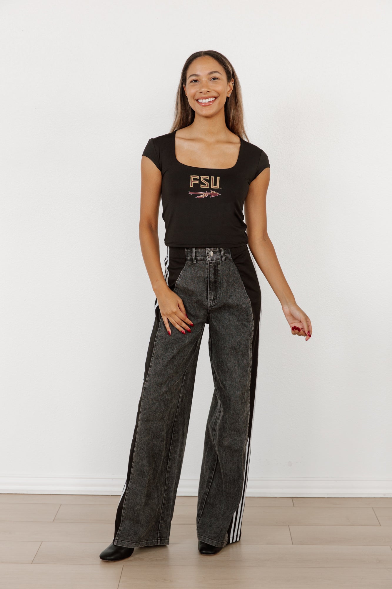 FLORIDA STATE SEMINOLES LEGACY LOOK ROUND NECK 90'S CROP TEE BY MADI PREWETT TROUTT