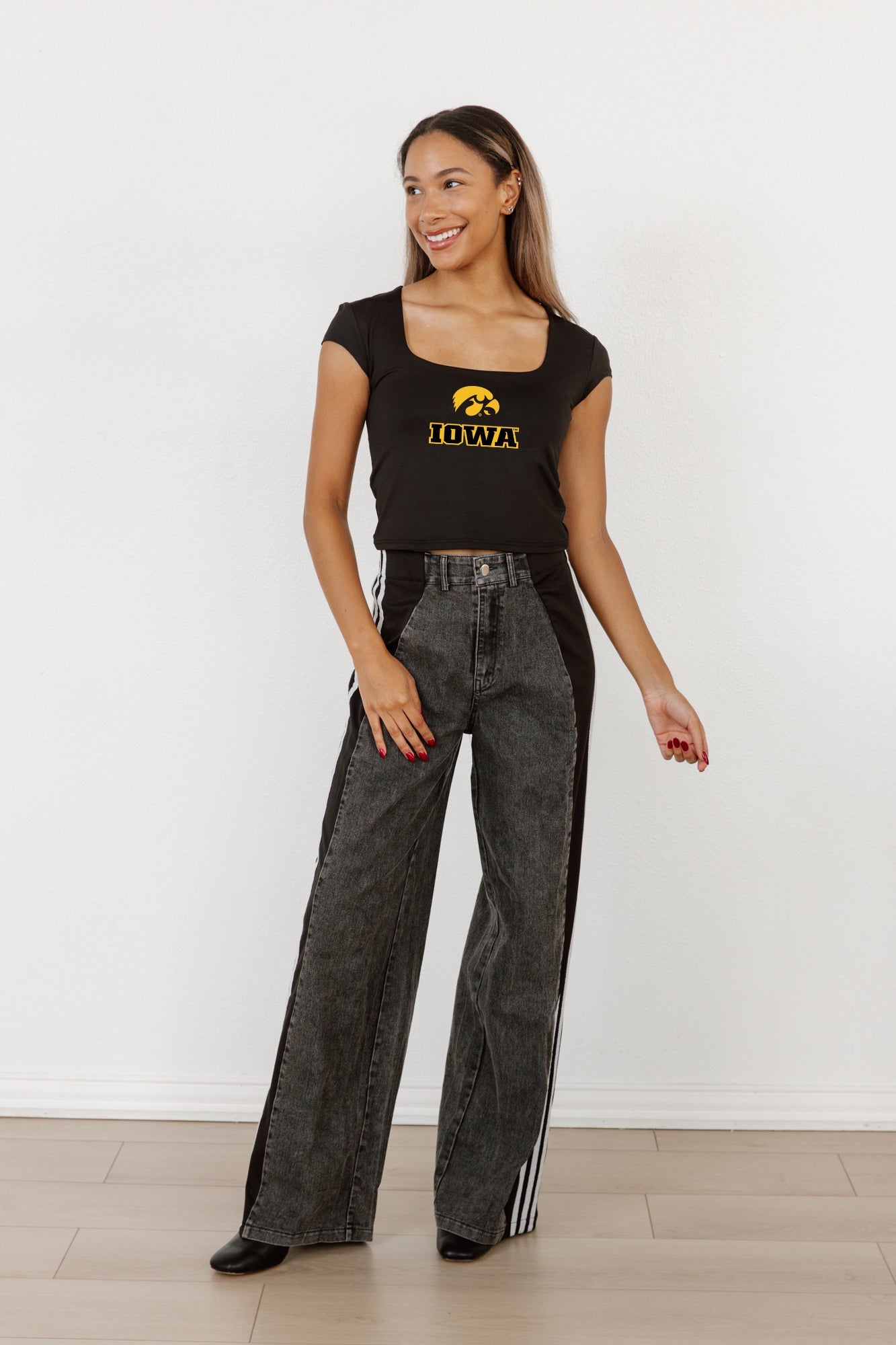 IOWA HAWKEYES LEGACY LOOK ROUND NECK 90'S CROP TEE BY MADI PREWETT TROUTT