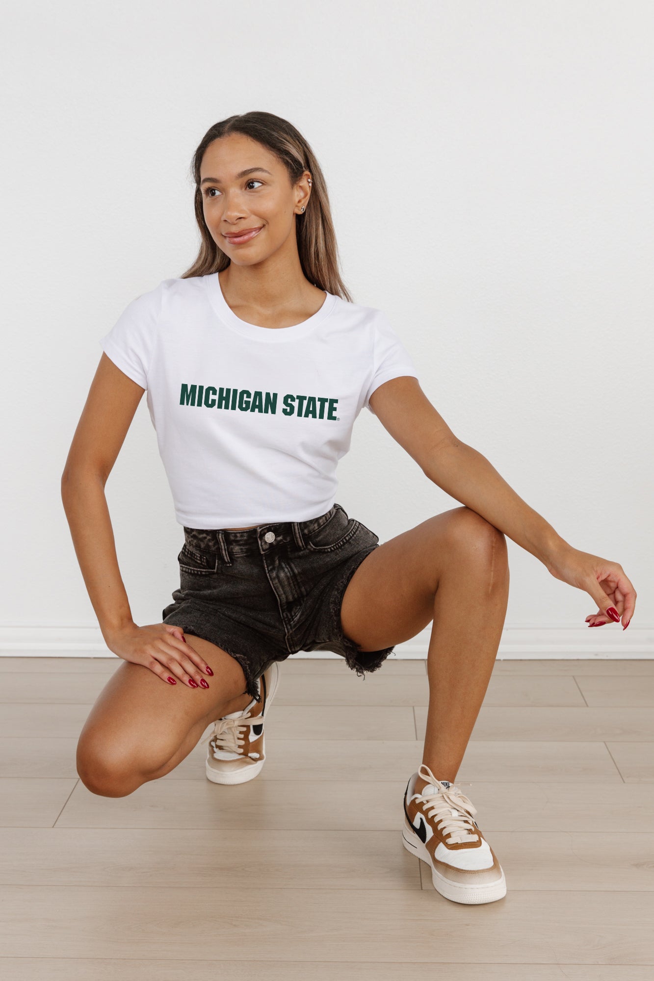 MICHIGAN STATE SPARTANS VICTORY MARCH CLASSIC 90'S SHORT SLEEVE BABY CROP TEE BY MADI PREWETT TROUTT