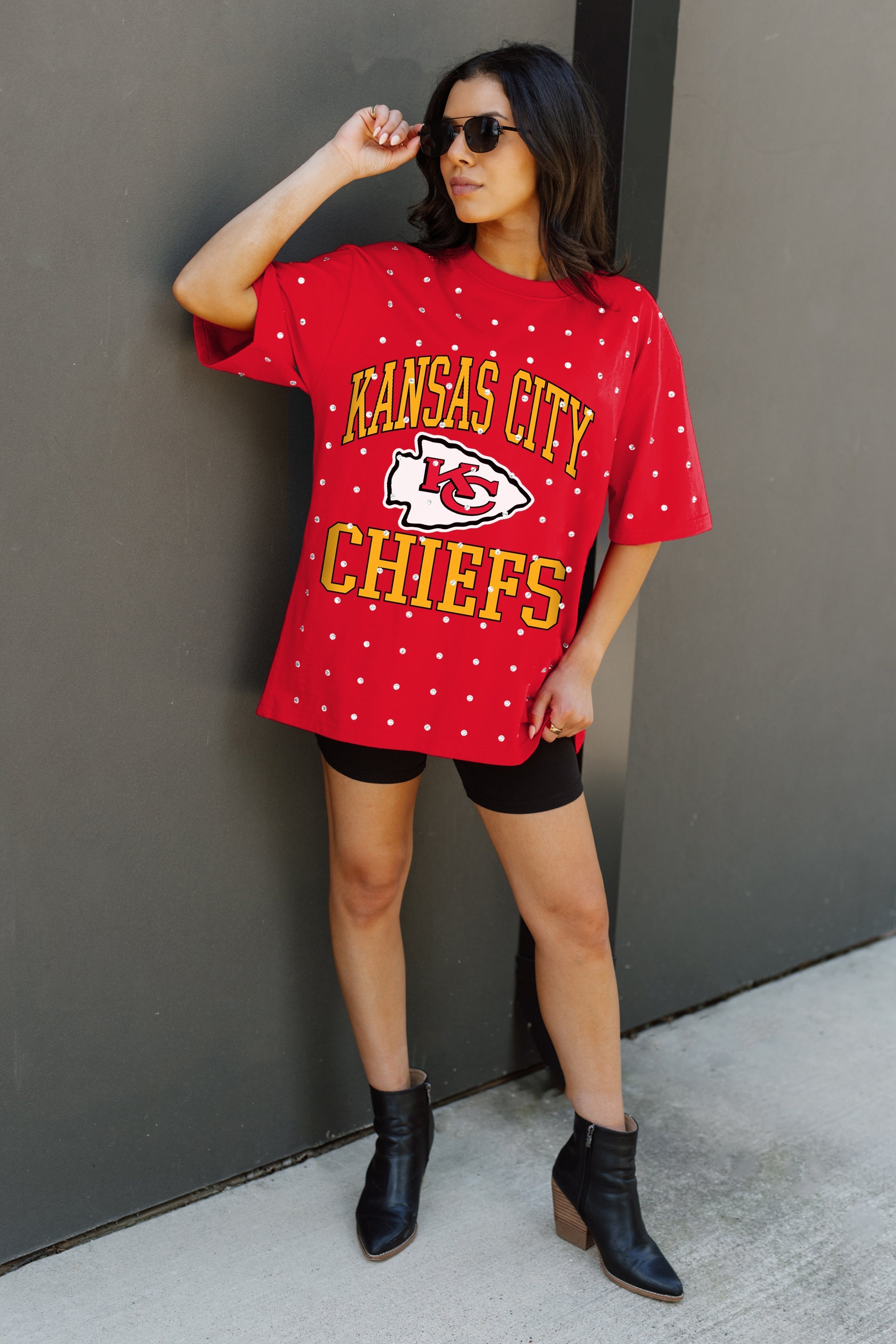 KANSAS CITY CHIEFS IN THE ZONE OVERSIZED ALL-OVER RHINESTONE SHORT SLEEVE GAMEDAY TEE