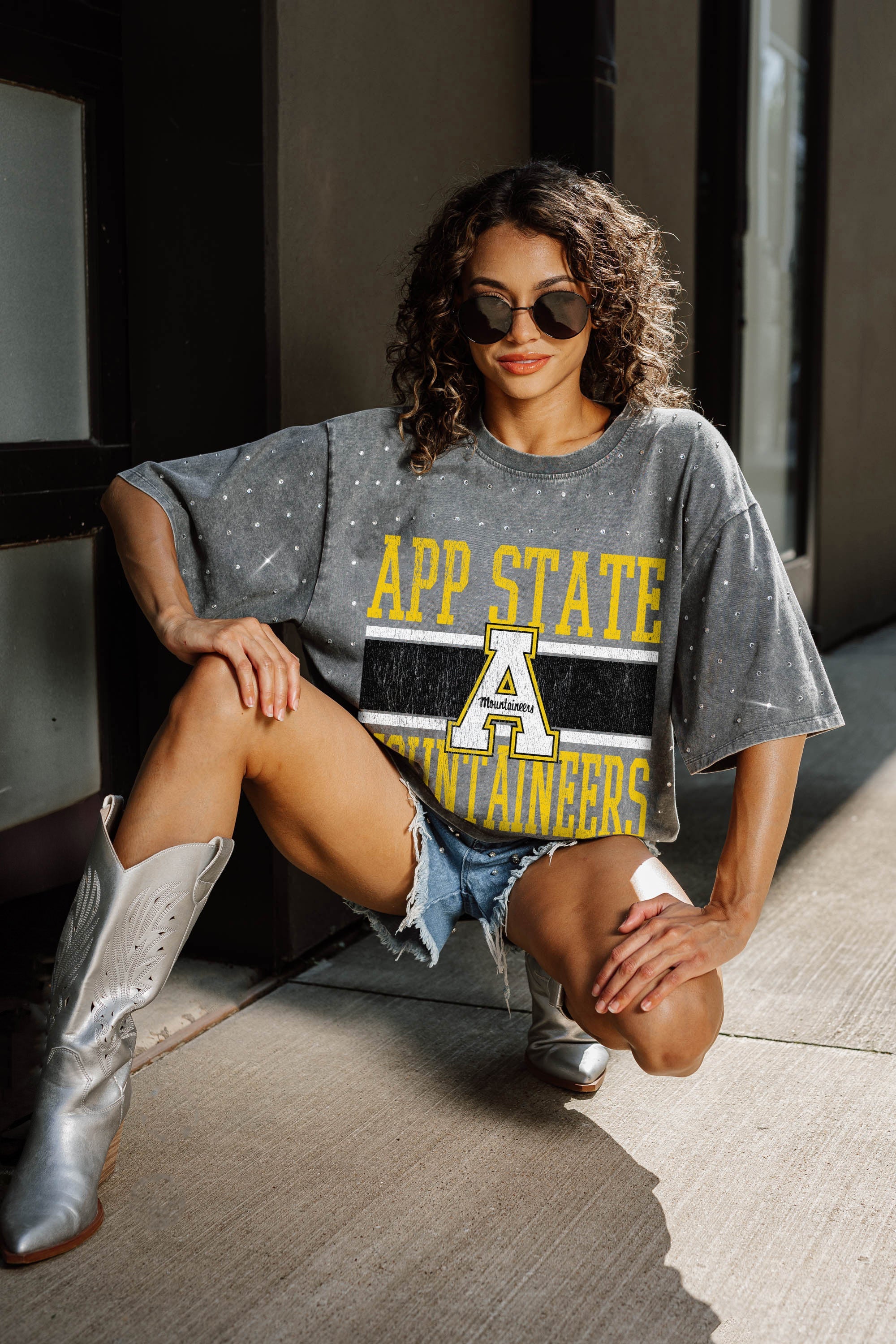 APPALACHIAN STATE MOUNTAINEERS ON THE BALL MINI RHINESTONE SHORT SLEEVE CLASSIC TEE