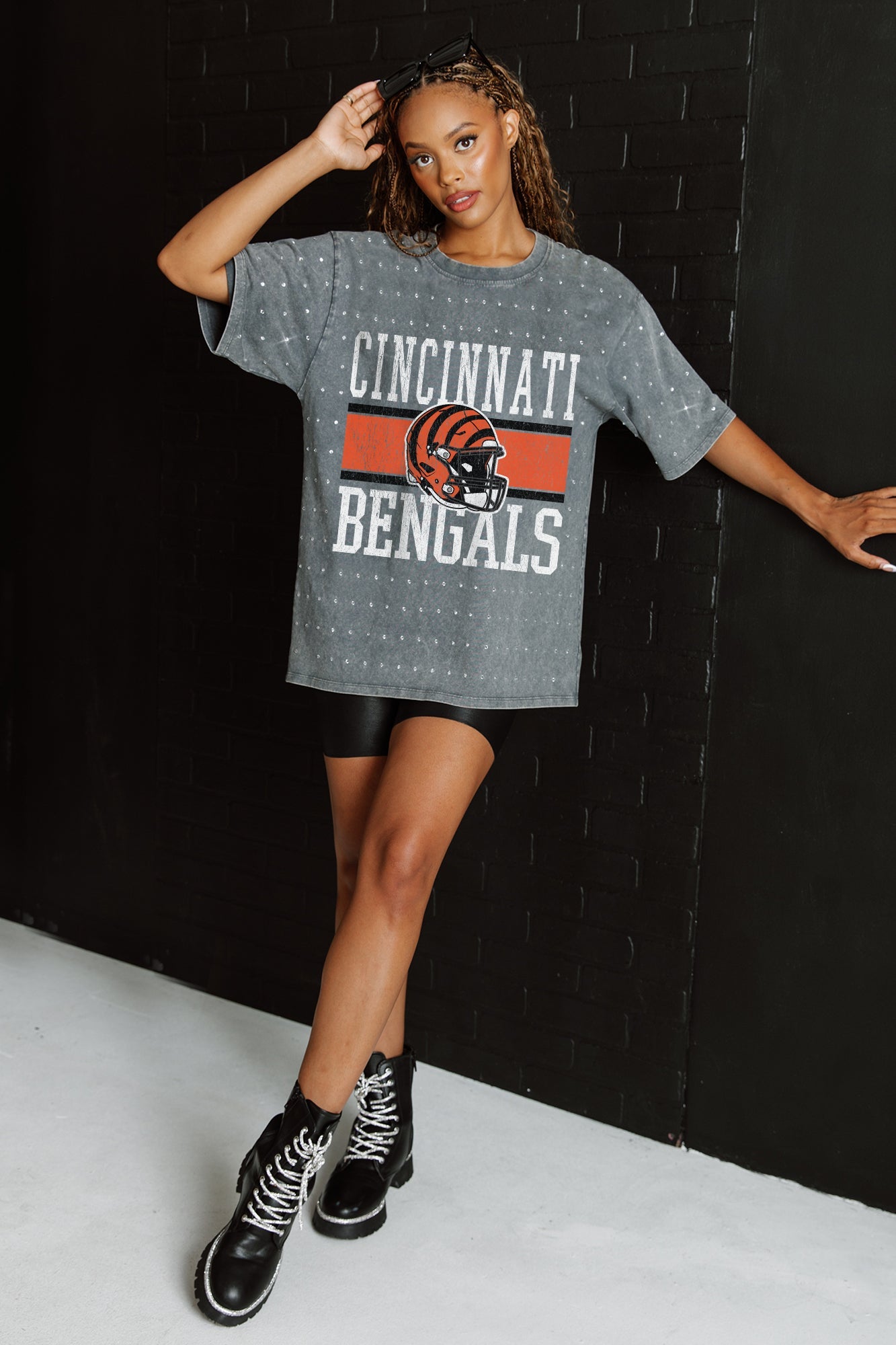 CINCINNATI BENGALS ON THE BALL MINI RHINESTONE SHORT SLEEVE CLASSIC TEE