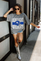 KENTUCKY WILDCATS ON THE BALL MINI RHINESTONE SHORT SLEEVE CLASSIC TEE