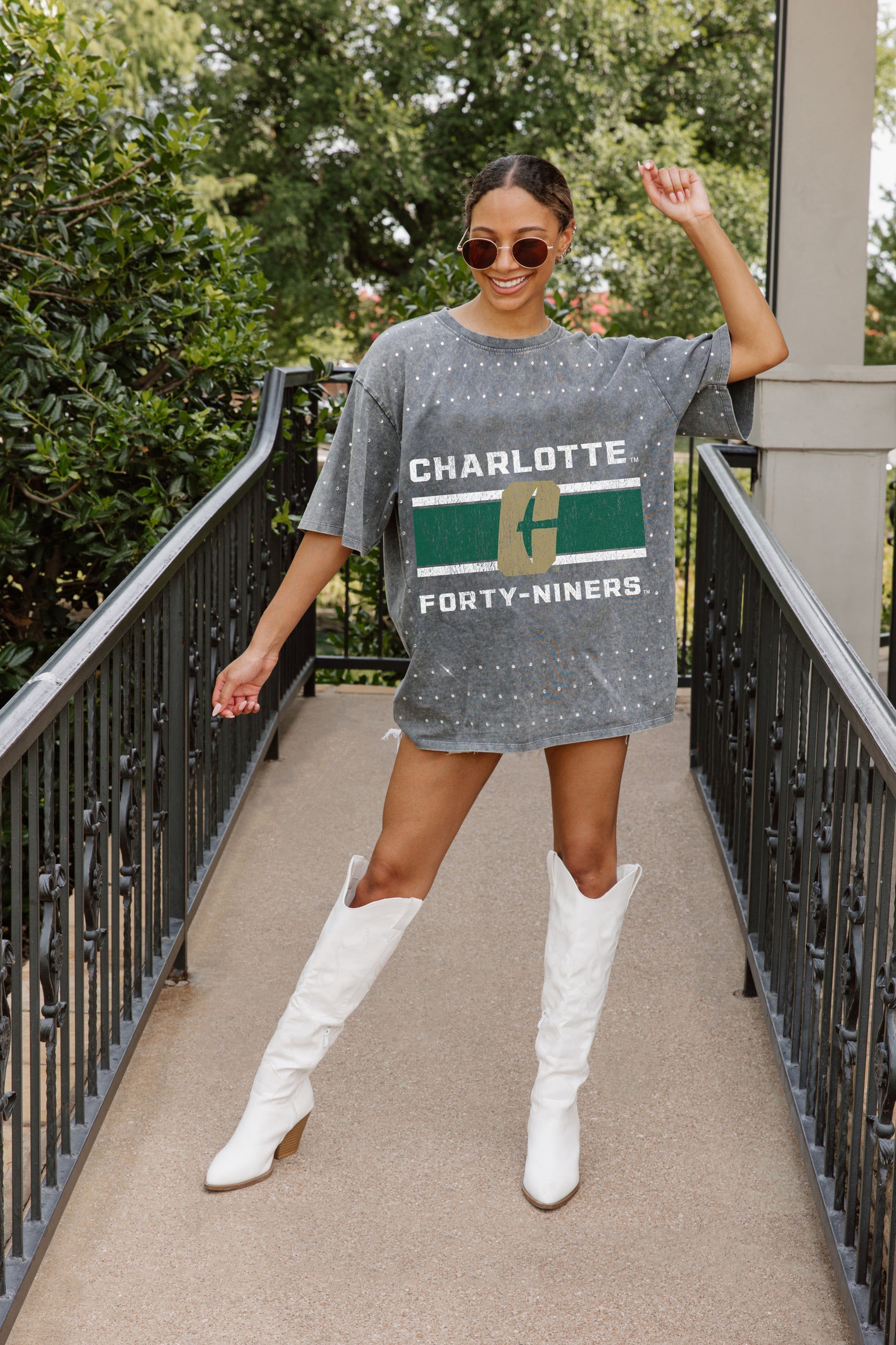 CHARLOTTE 49ERS ON THE BALL MINI RHINESTONE SHORT SLEEVE CLASSIC TEE