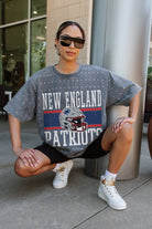 NEW ENGLAND PATRIOTS ON THE BALL MINI RHINESTONE SHORT SLEEVE CLASSIC TEE