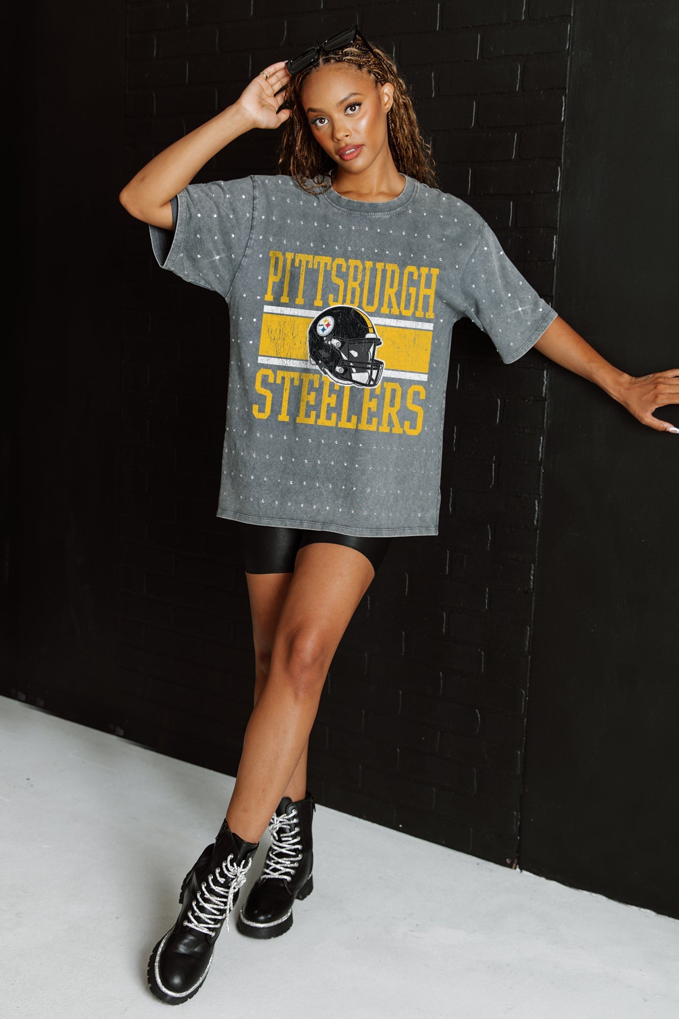 PITTSBURGH STEELERS ON THE BALL MINI RHINESTONE SHORT SLEEVE CLASSIC TEE