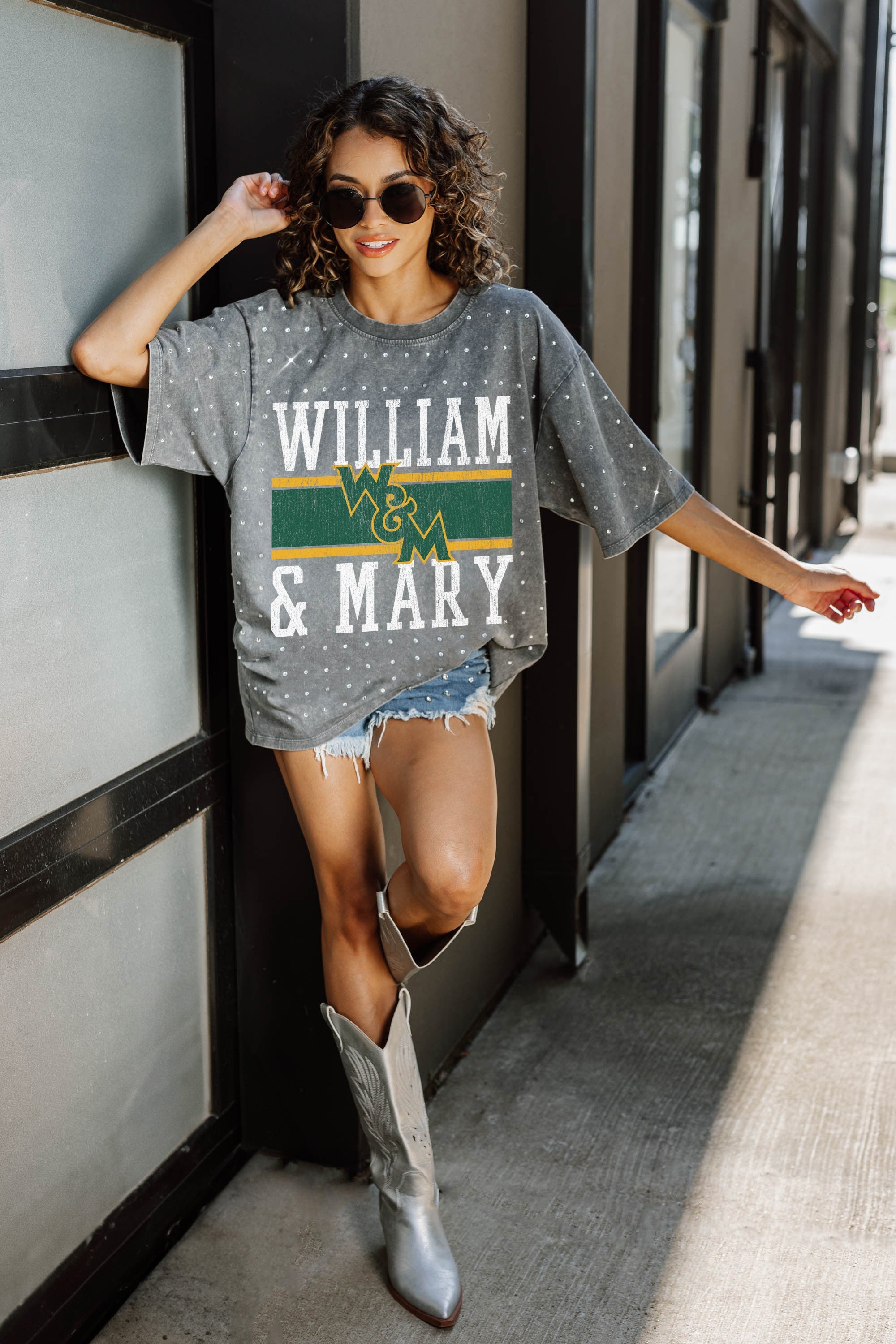 WILLIAM & MARY TRIBE ON THE BALL MINI RHINESTONE SHORT SLEEVE CLASSIC TEE