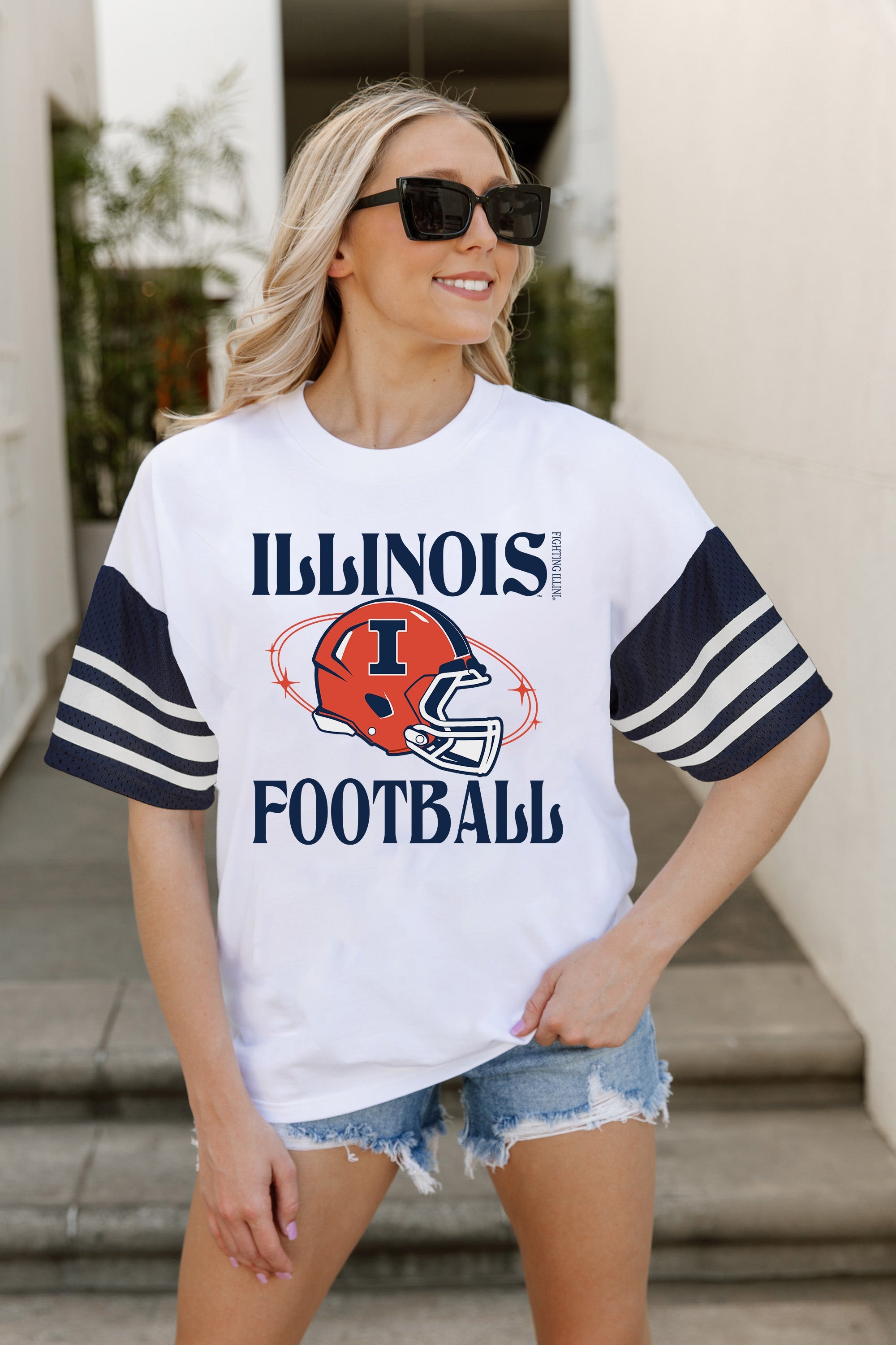 ILLINOIS FIGHTING ILLINI STARTING LINEUP VINTAGE LOOK SHORT SLEEVE SPORTS STRIPE RAGLAN TEE