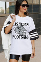 LAS VEGAS RAIDERS STARTING LINEUP VINTAGE LOOK SHORT SLEEVE SPORTS STRIPE RAGLAN TEE