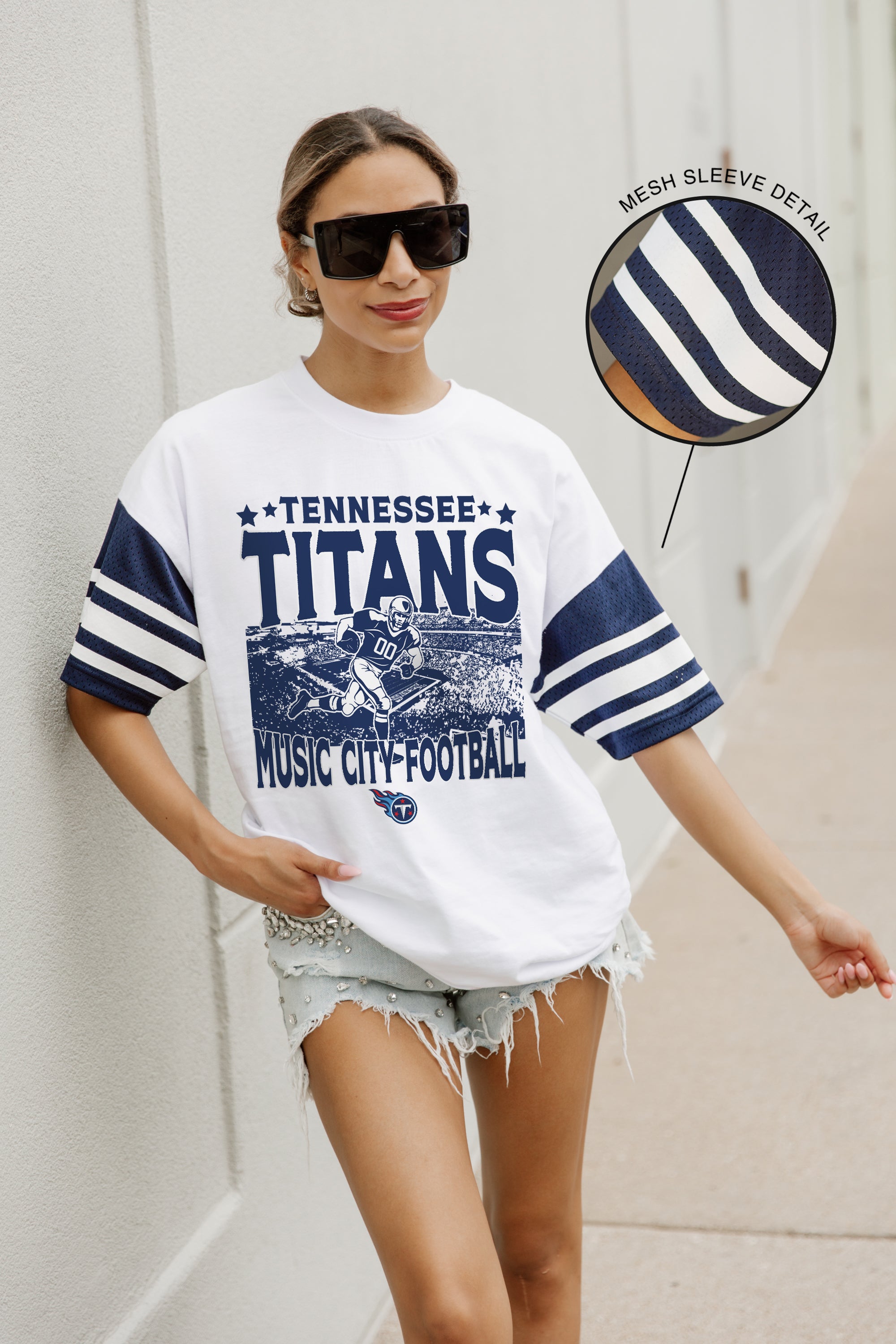 TENNESSEE TITANS CROWD PLEASER VINTAGE LOOK SHORT SLEEVE SPORTS STRIPE RAGLAN TEE