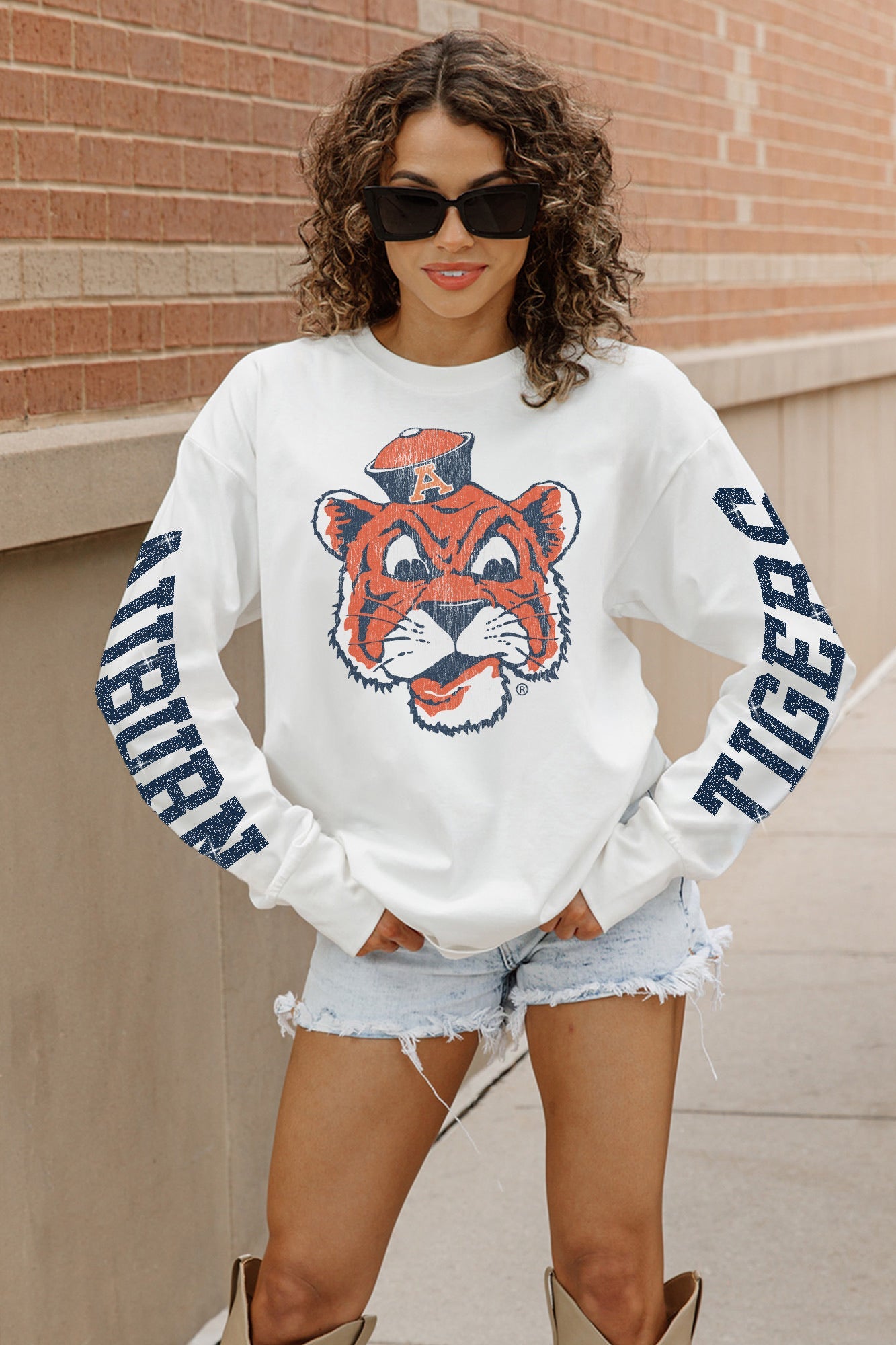 AUBURN TIGERS GAME PLAN OVERSIZED LONG SLEEVE TEE