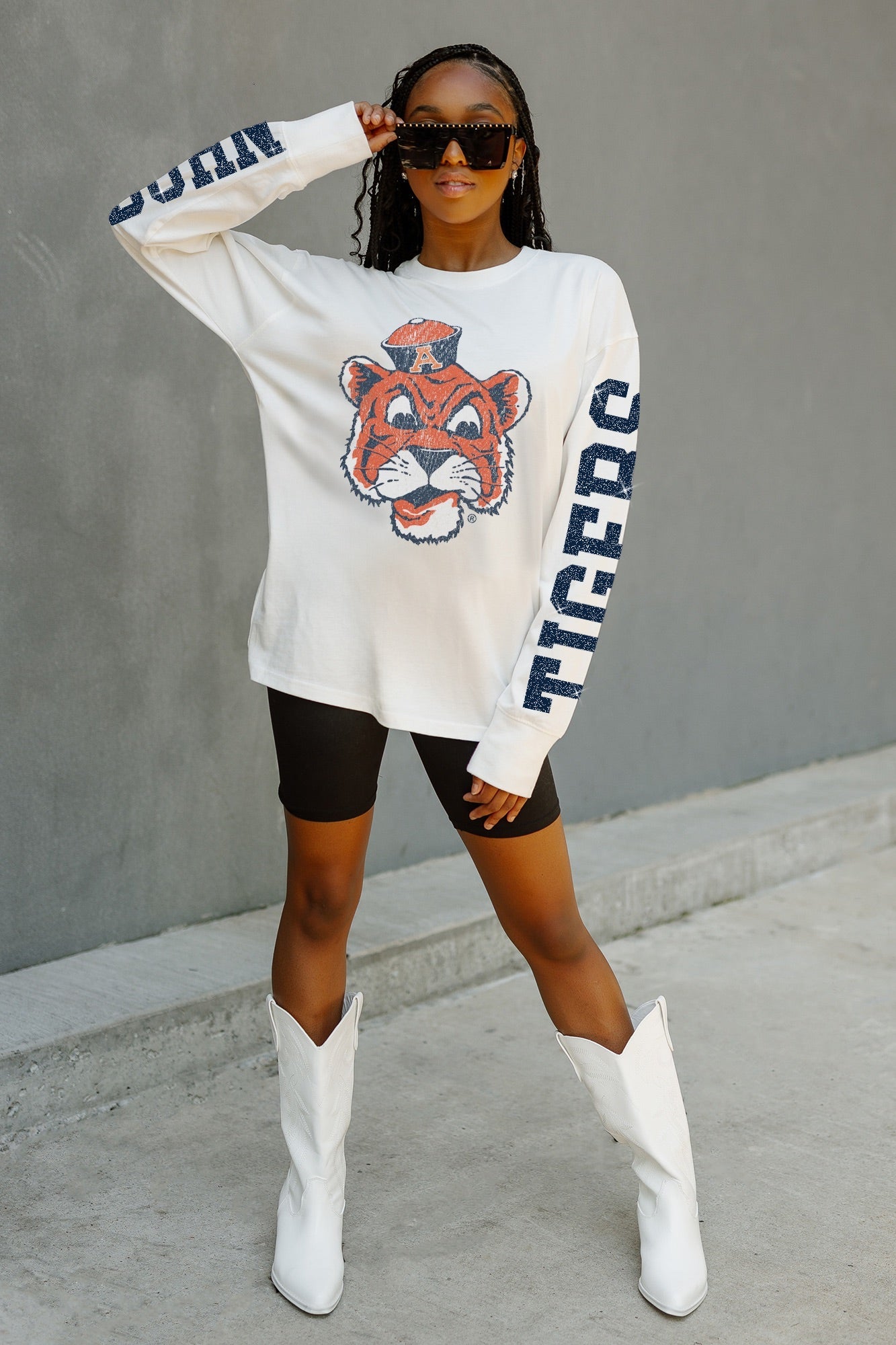 AUBURN TIGERS GAME PLAN OVERSIZED LONG SLEEVE TEE