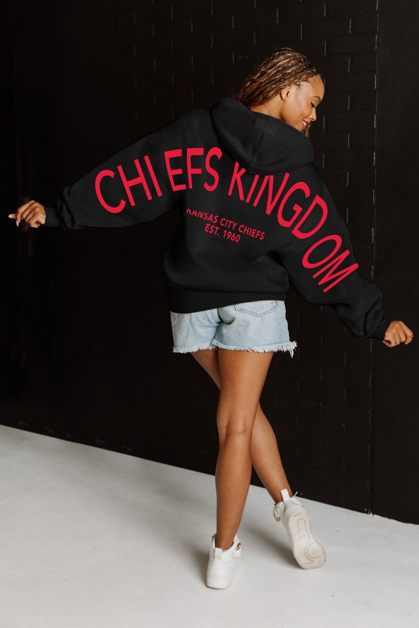 KANSAS CITY CHIEFS NEVER STOP OVERSIZED PREMIUM WEIGHT HOODIE