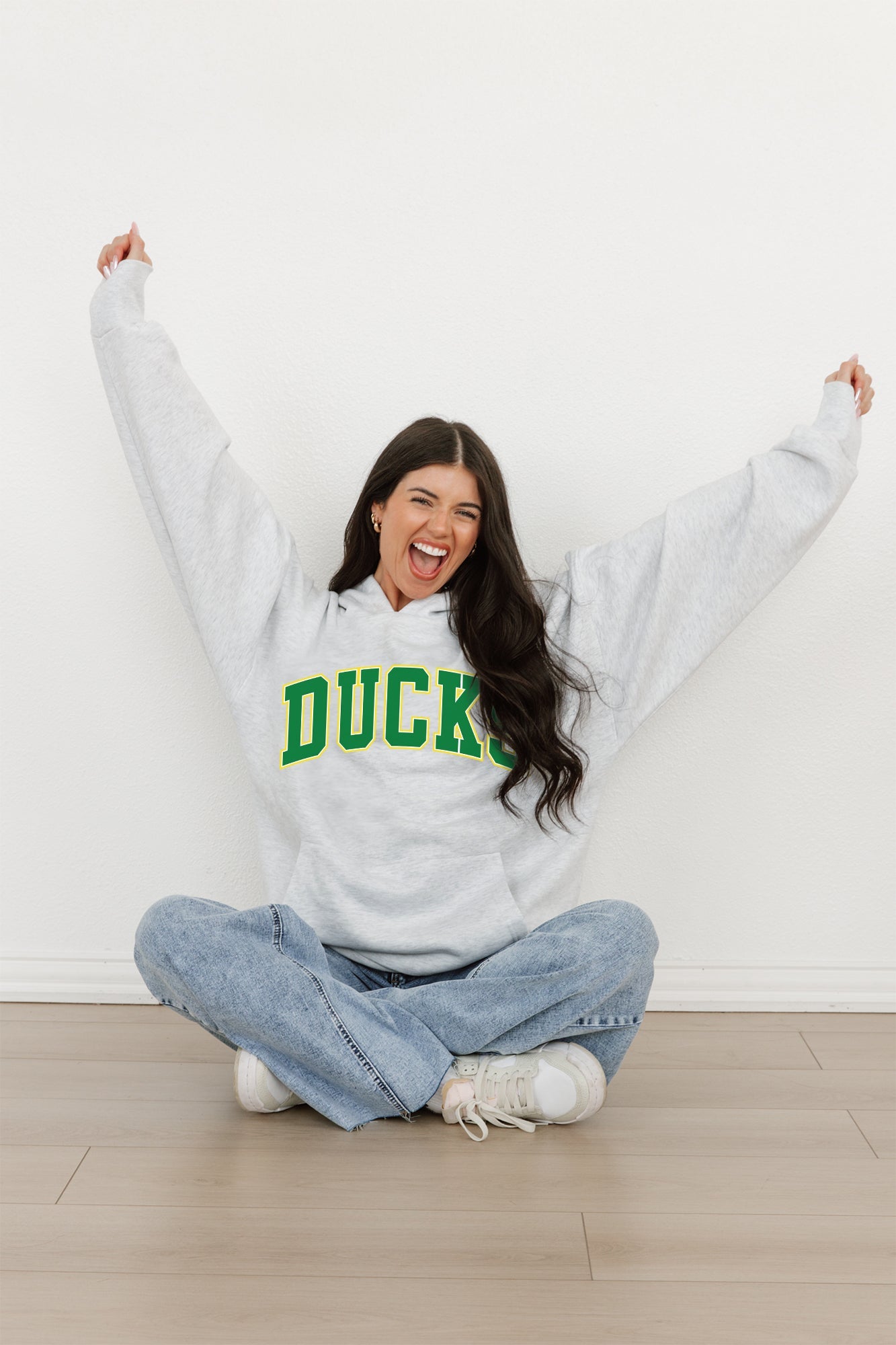 OREGON DUCKS WINNING LOOK OVERSIZED PREMIUM WEIGHT HOODIE BY MADI PREWETT TROUTT