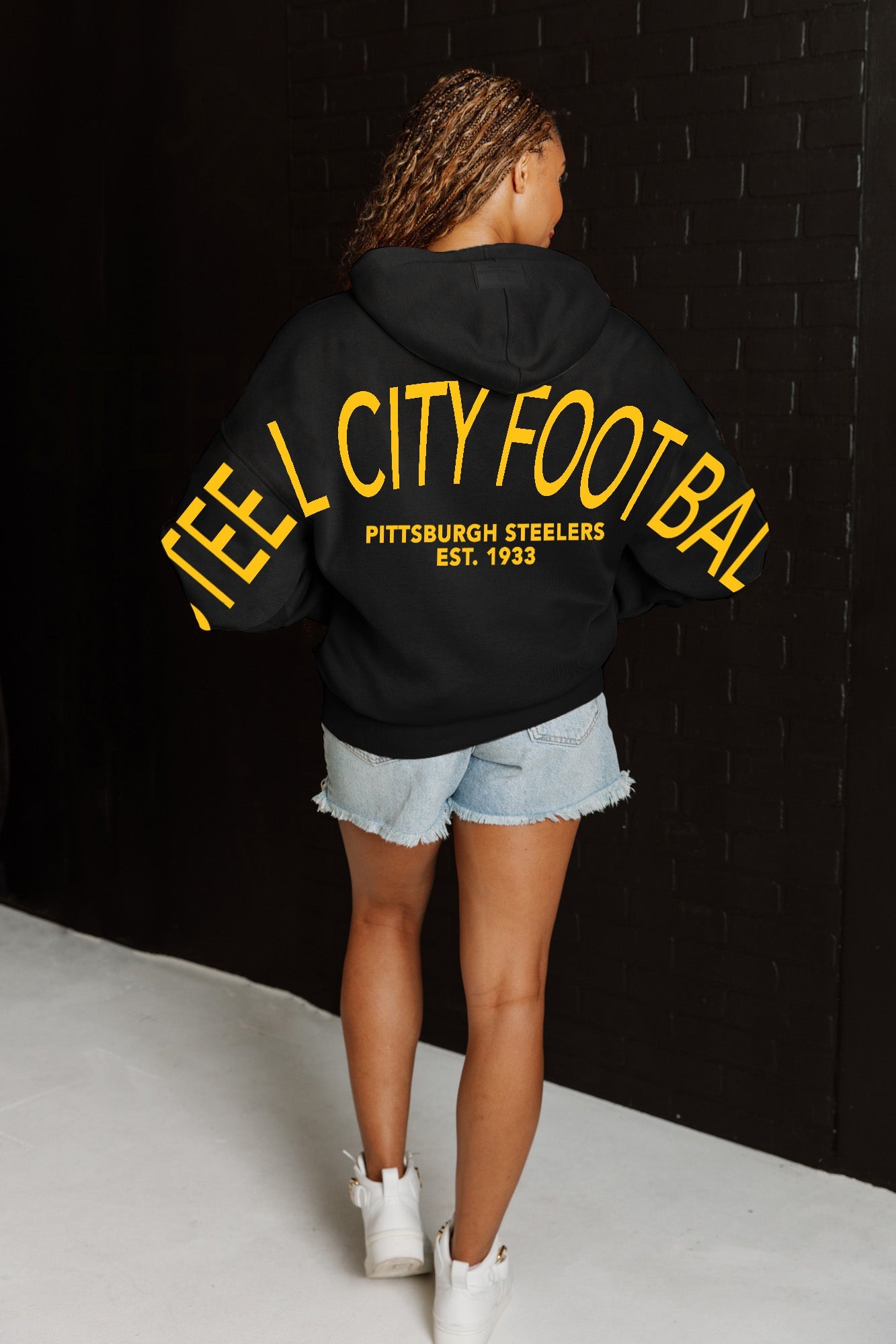 PITTSBURGH STEELERS NEVER STOP OVERSIZED PREMIUM WEIGHT HOODIE