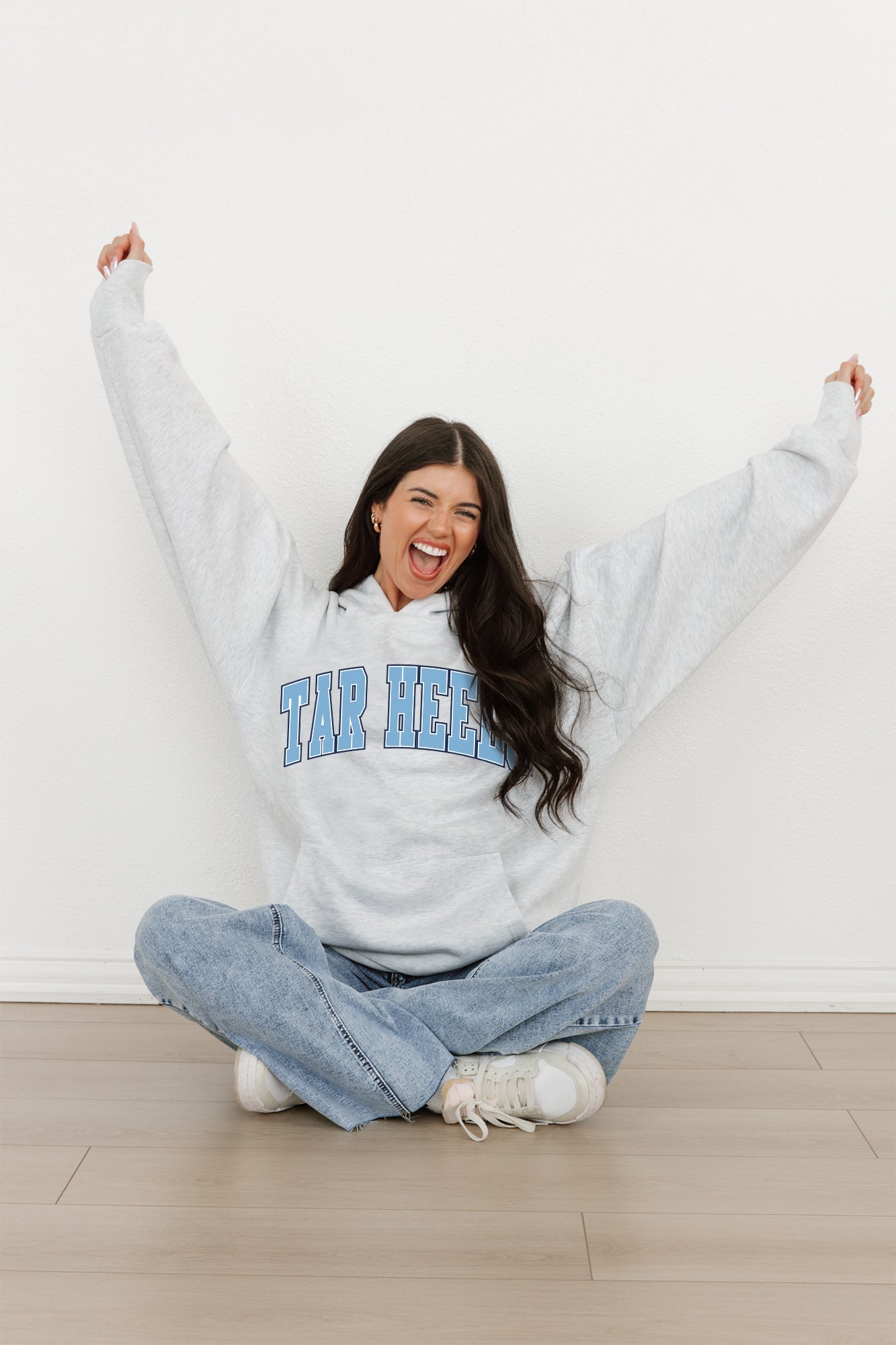 NORTH CAROLINA TAR HEELS WINNING LOOK OVERSIZED PREMIUM WEIGHT HOODIE BY MADI PREWETT TROUTT