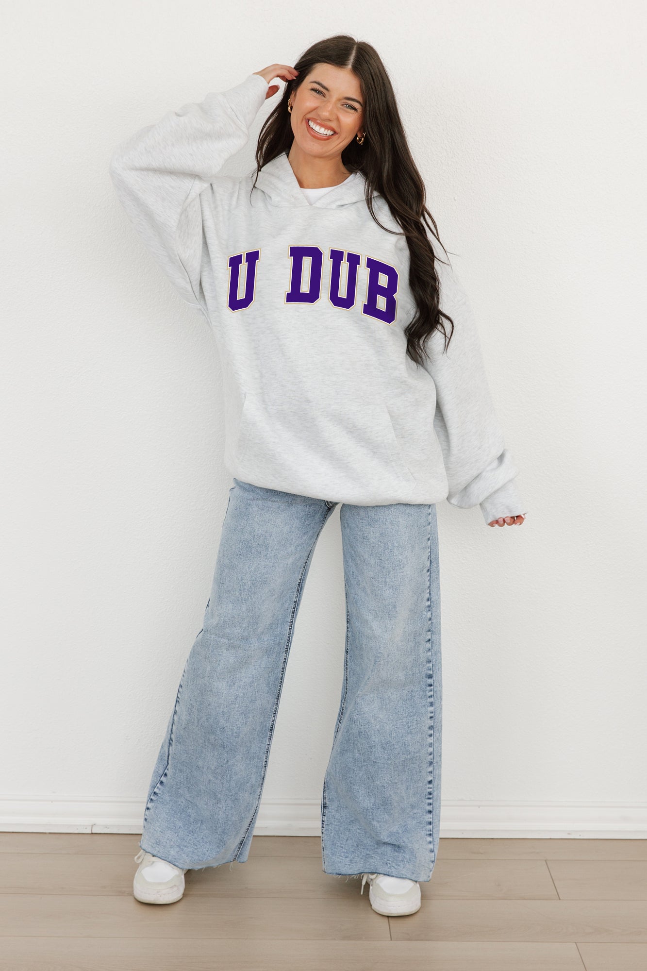 WASHINGTON HUSKIES WINNING LOOK OVERSIZED PREMIUM WEIGHT HOODIE BY MADI PREWETT TROUTT