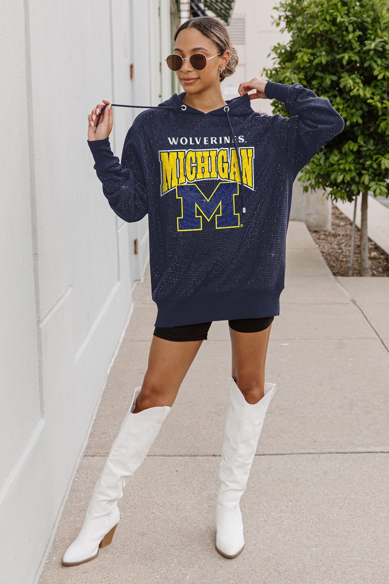 MICHIGAN WOLVERINES SIDELINE SHIMMER ALL-OVER MICRO-RHINESTONE SPARKLE HOODED SWEATSHIRT