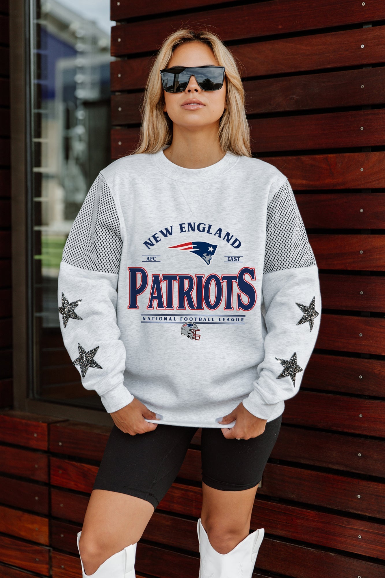 NEW ENGLAND PATRIOTS SWEET MOVES CREWNECK FLEECE WITH JERSEY MESH CONTRASTING SHOULDER INSERT