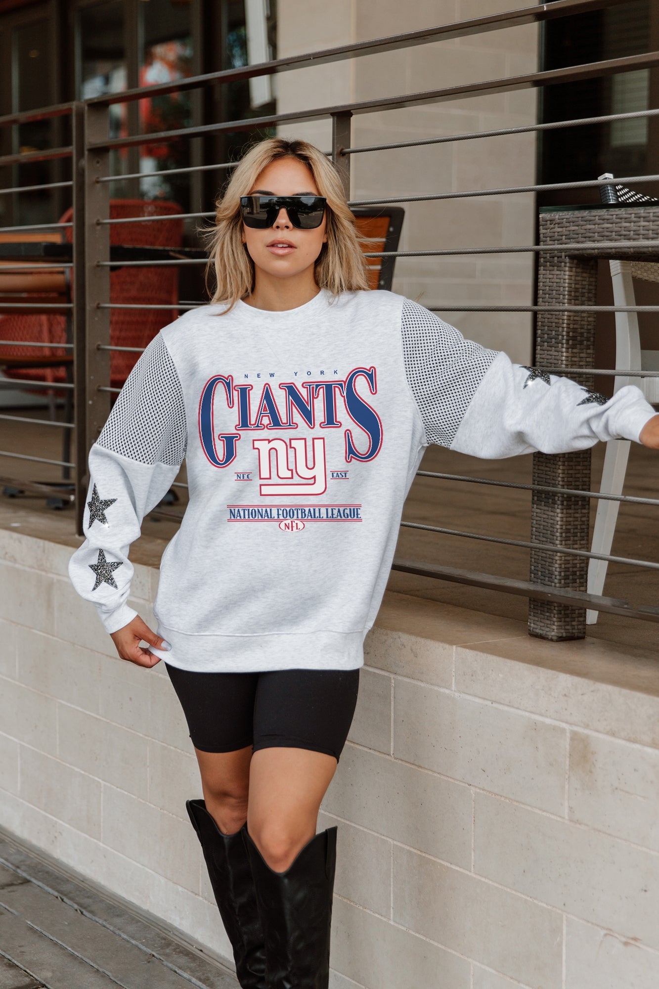 NEW YORK GIANTS SHINING SPIRIT CREWNECK FLEECE WITH JERSEY MESH CONTRASTING SHOULDER INSERT