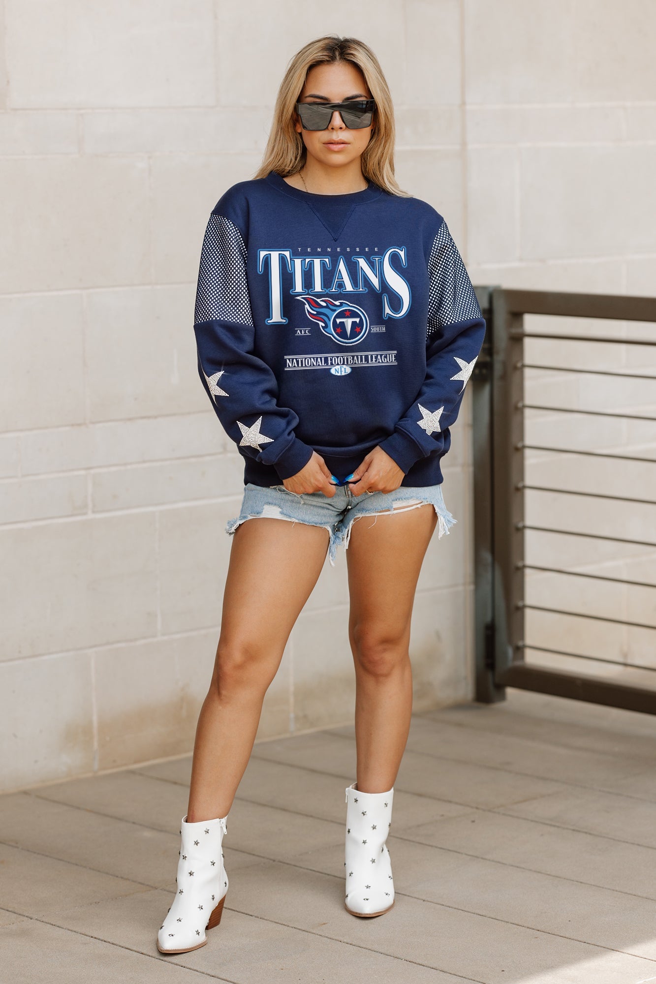 TENNESSEE TITANS SHINING SPIRIT CREWNECK FLEECE WITH JERSEY MESH CONTRASTING SHOULDER INSERT