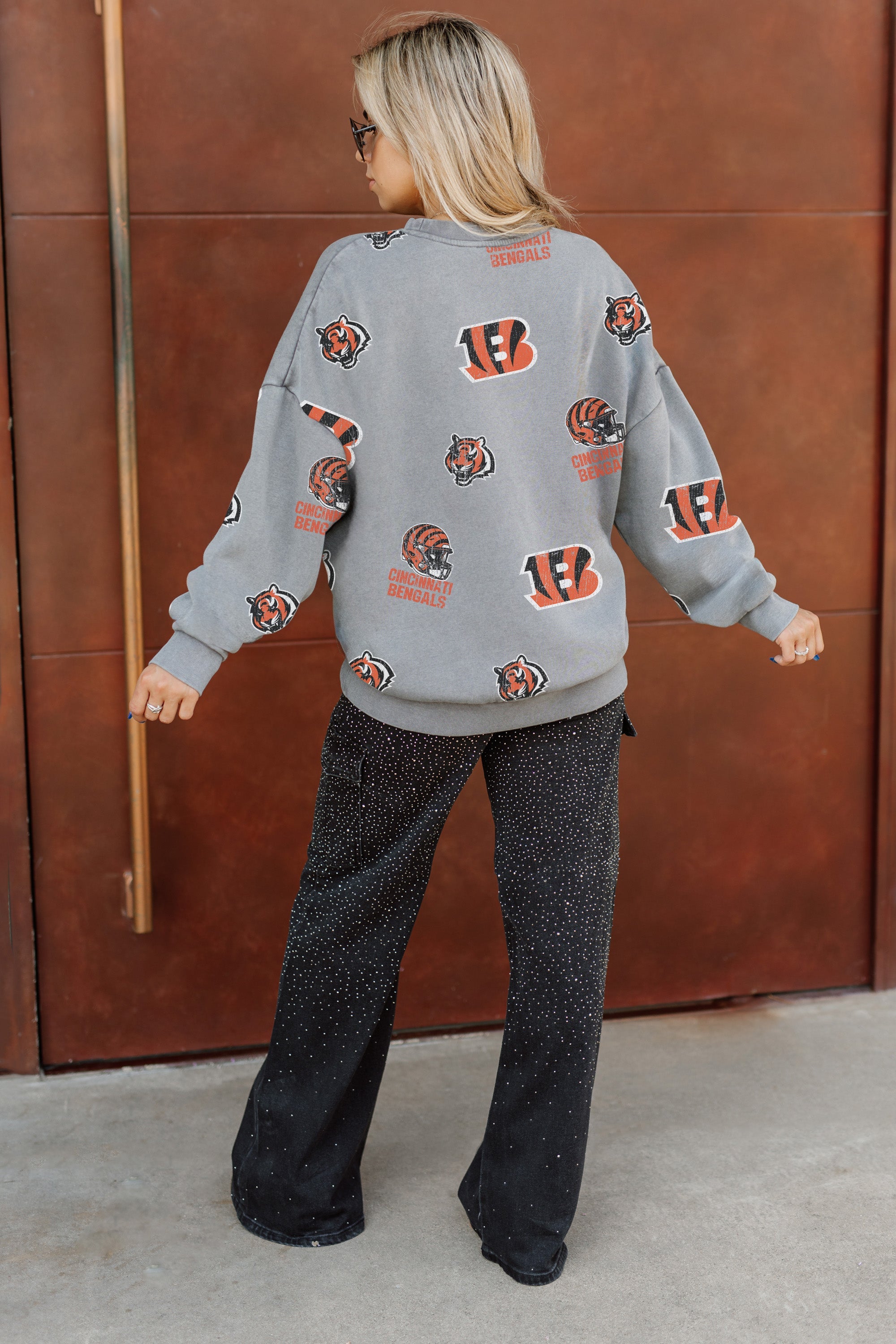 CINCINNATI BENGALS PLAYBACK VINTAGE WASH OVERSIZED CREWNECK FLEECE