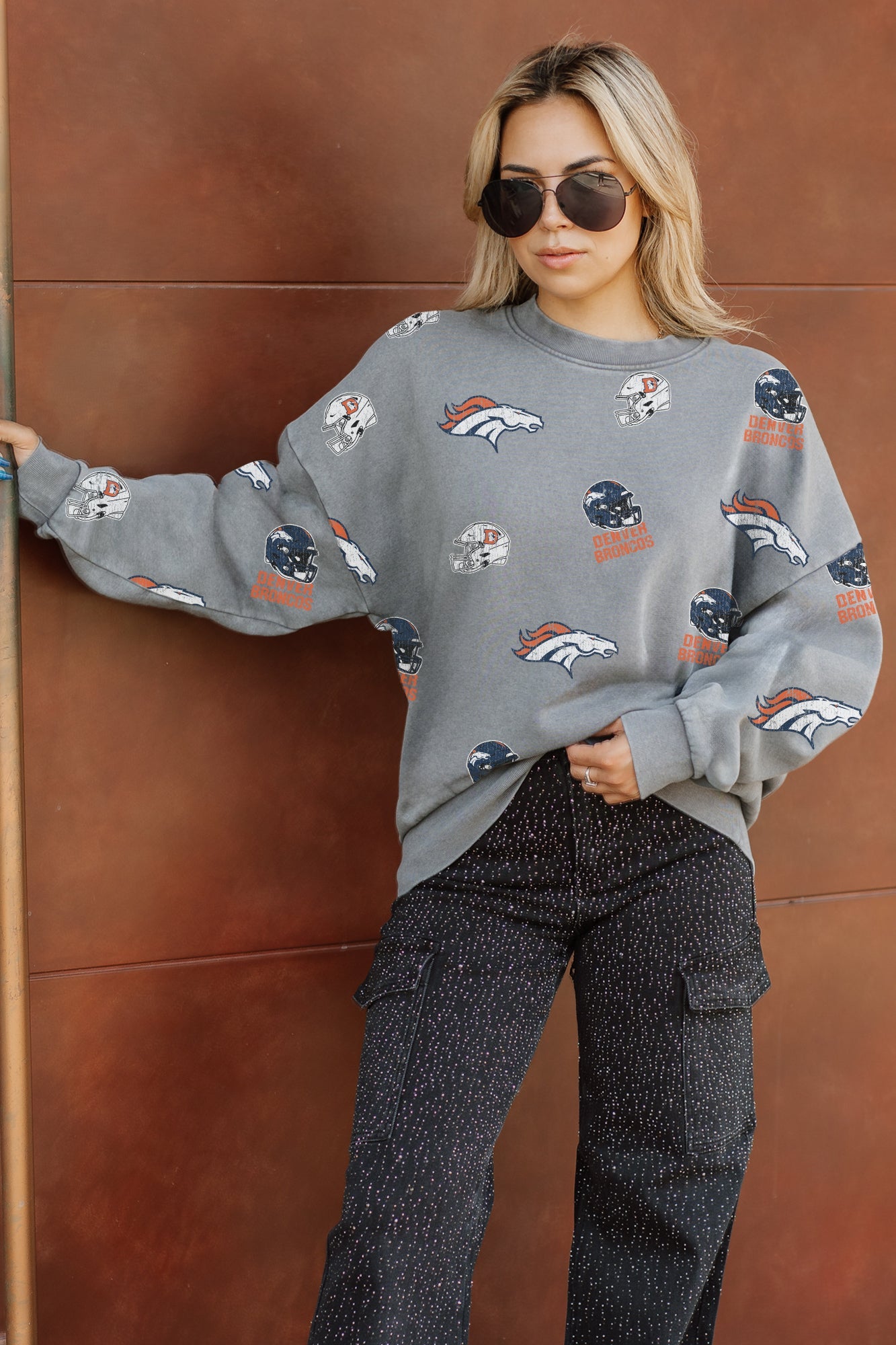 DENVER BRONCOS PLAYBACK VINTAGE WASH OVERSIZED CREWNECK FLEECE